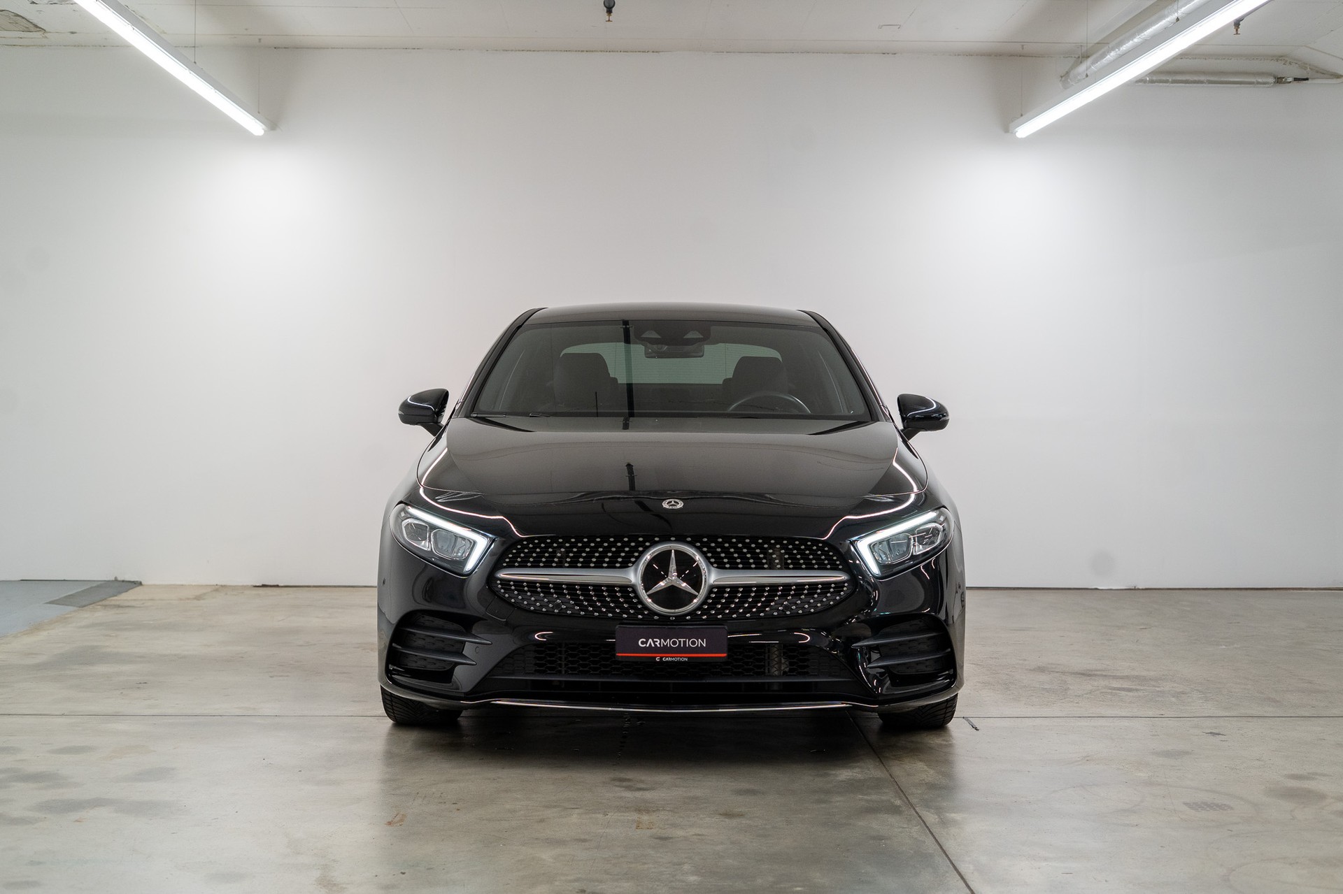 MERCEDES-BENZ A 220 AMG Line 4m Limousine *CH-Fahreug*-showroom-element-1