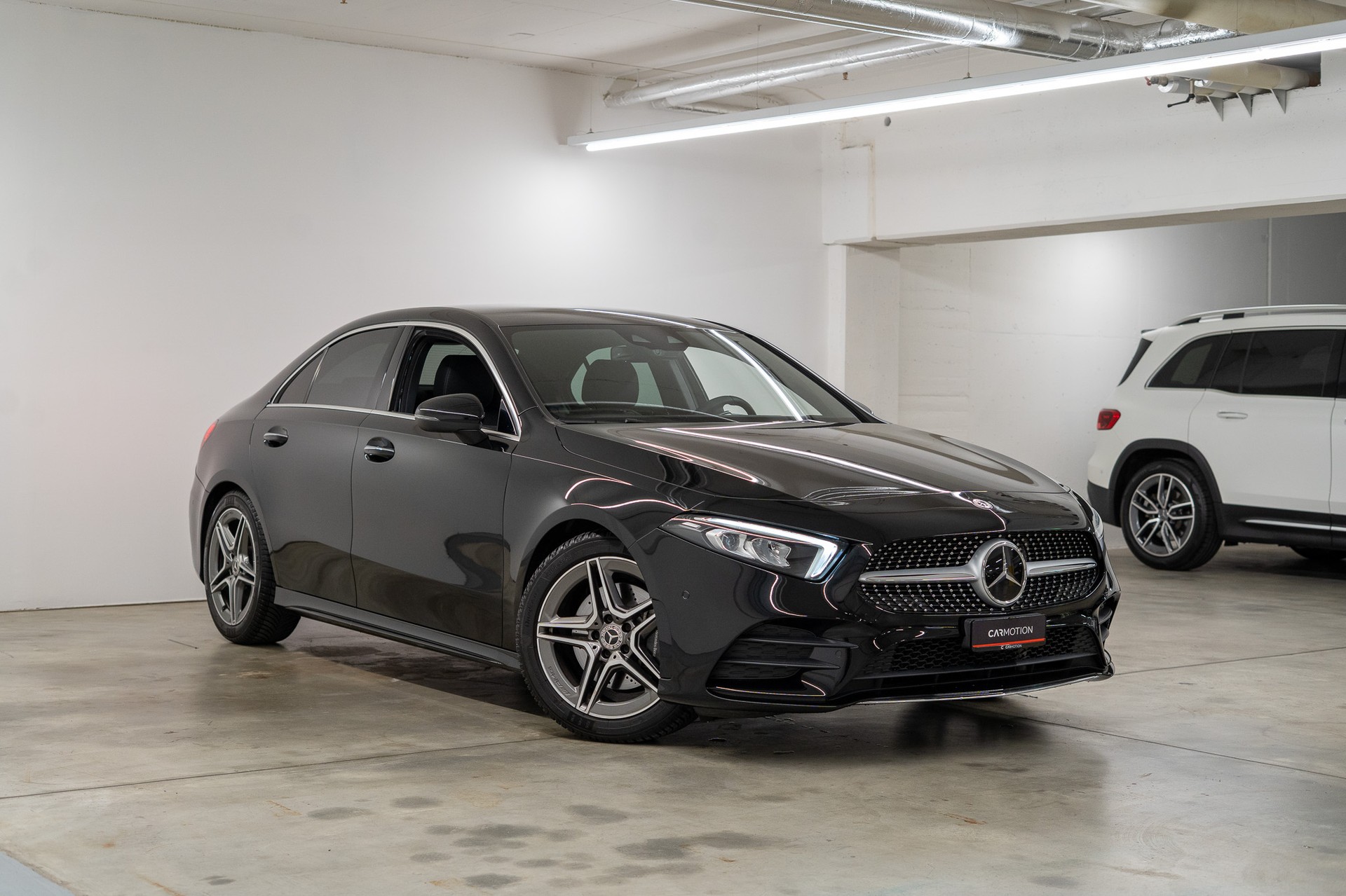 MERCEDES-BENZ A 220 AMG Line 4m Limousine *CH-Fahreug*-showroom-element-2
