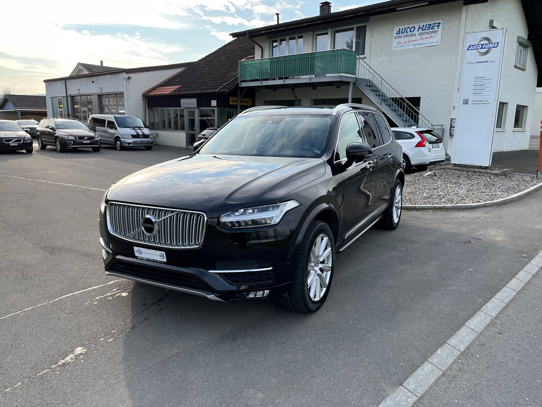 VOLVO (SUV / Gelndewagen)