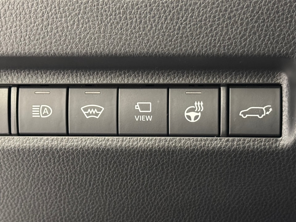 RAV4 Plug-in Hybrid 2.5 Premium AWD-i