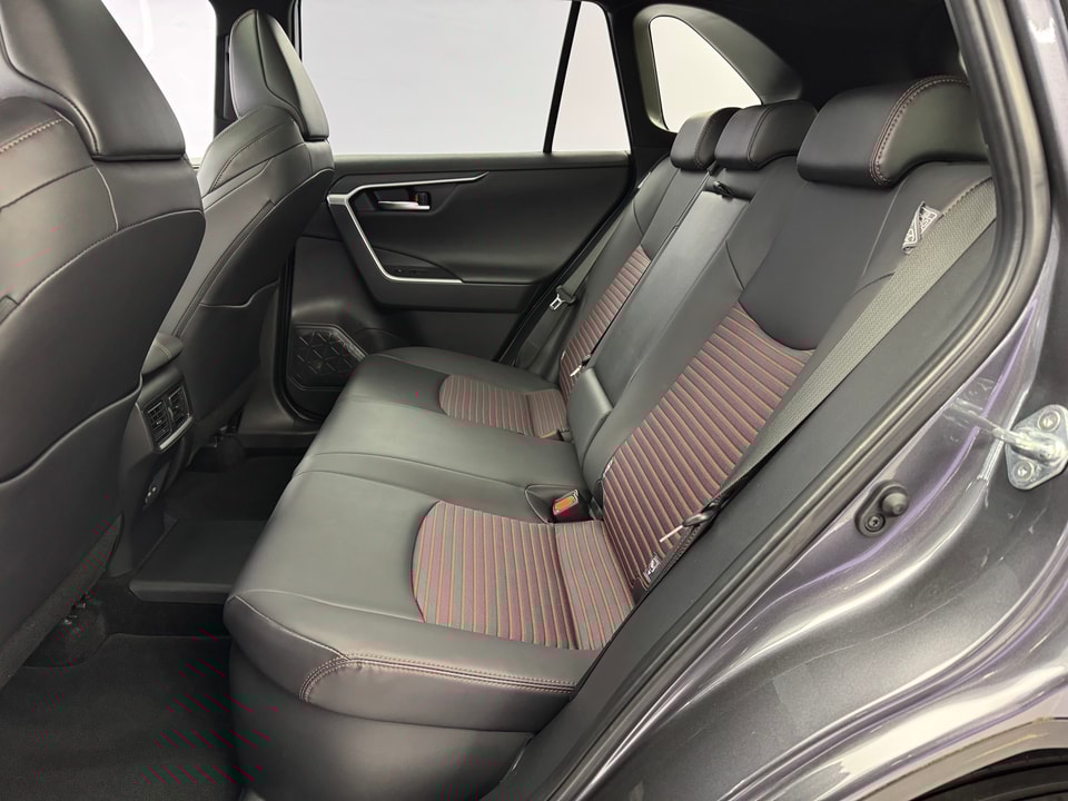 RAV4 Plug-in Hybrid 2.5 Premium AWD-i