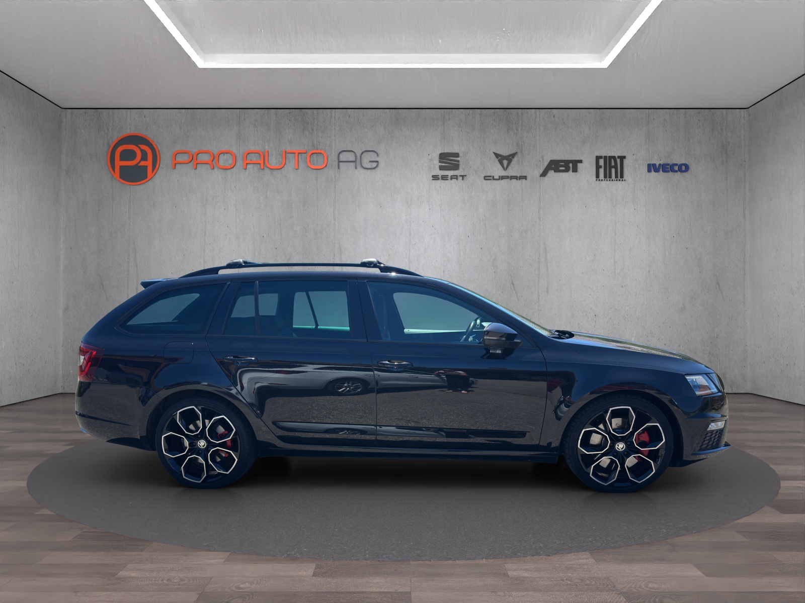 SKODA Octavia Combi 2.0 TSI RS DSG-image-4