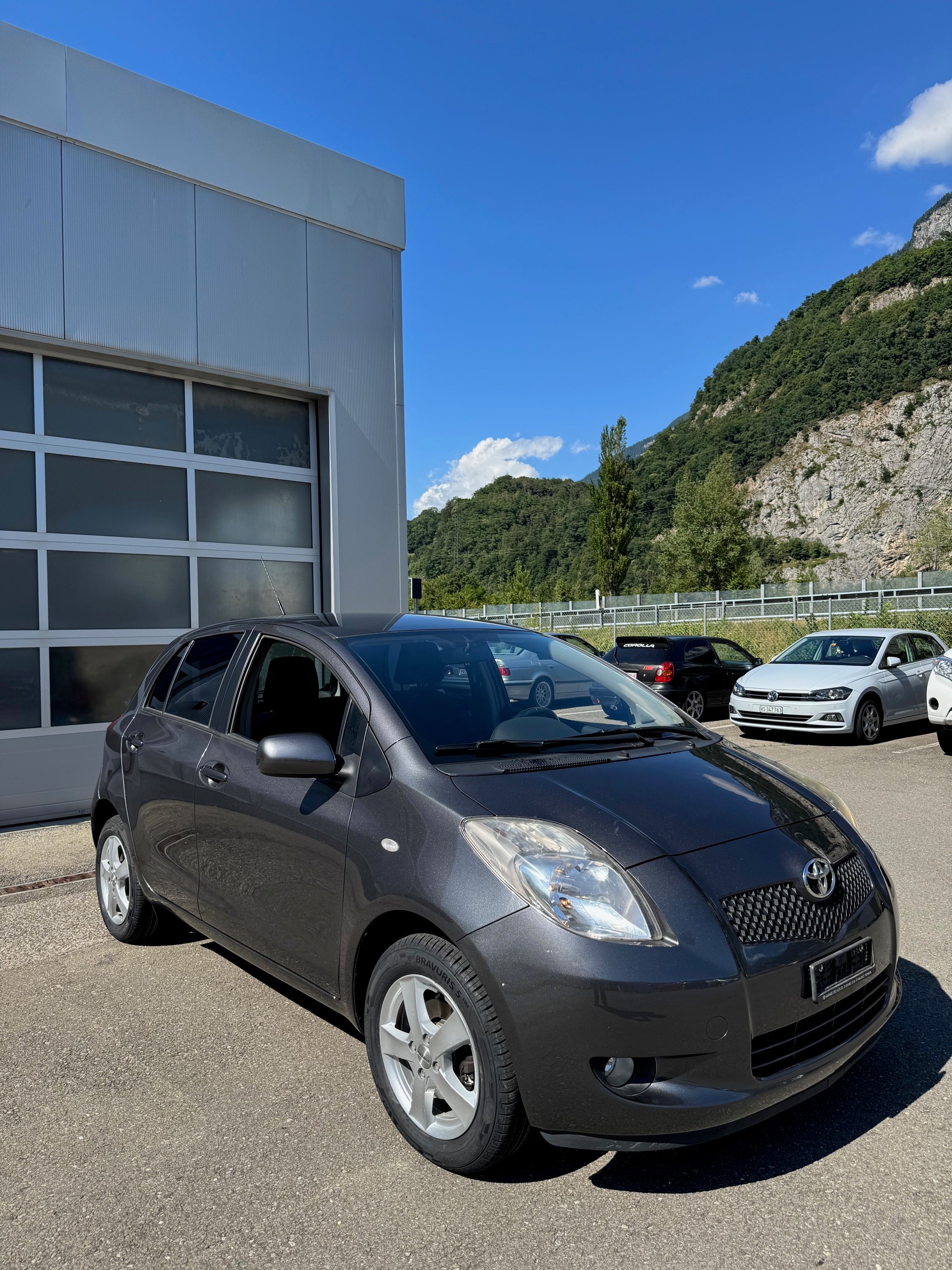 TOYOTA Yaris 1.3 Linea Luna