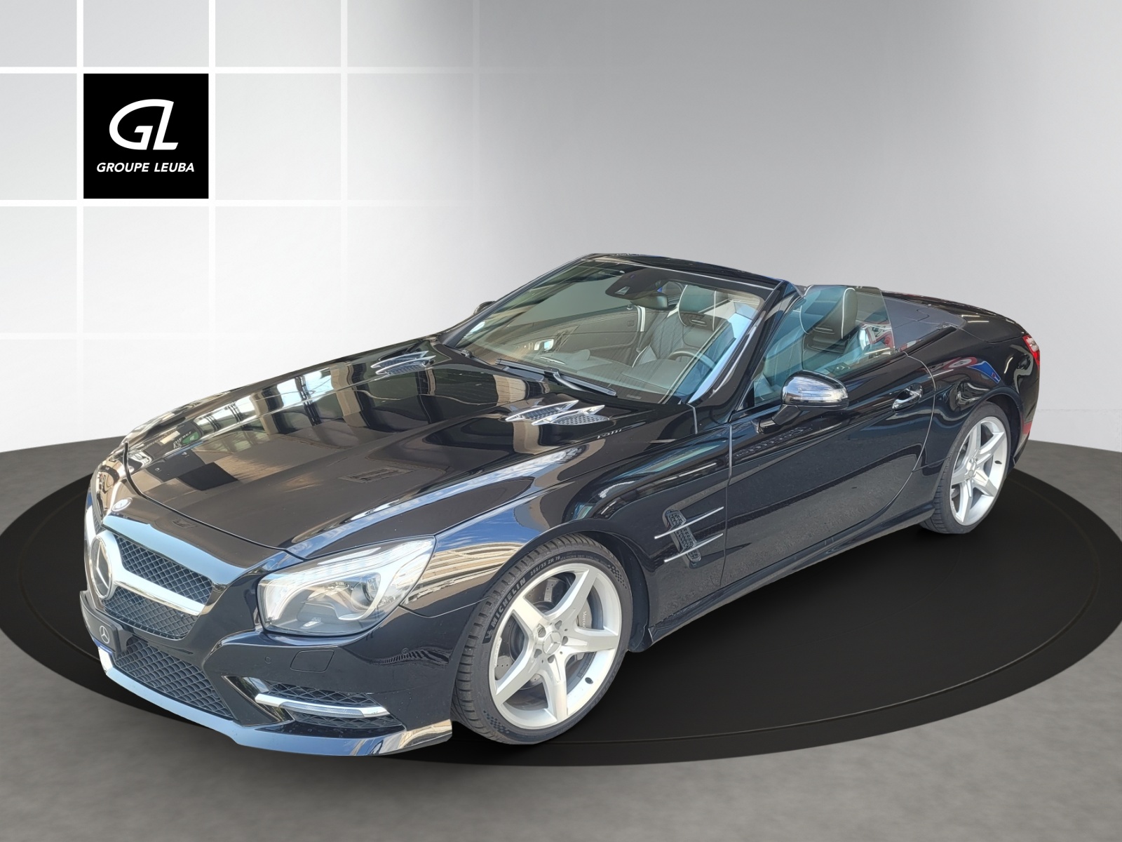 MERCEDES-BENZ SL 500 7G-Tronic-showroom-element-1