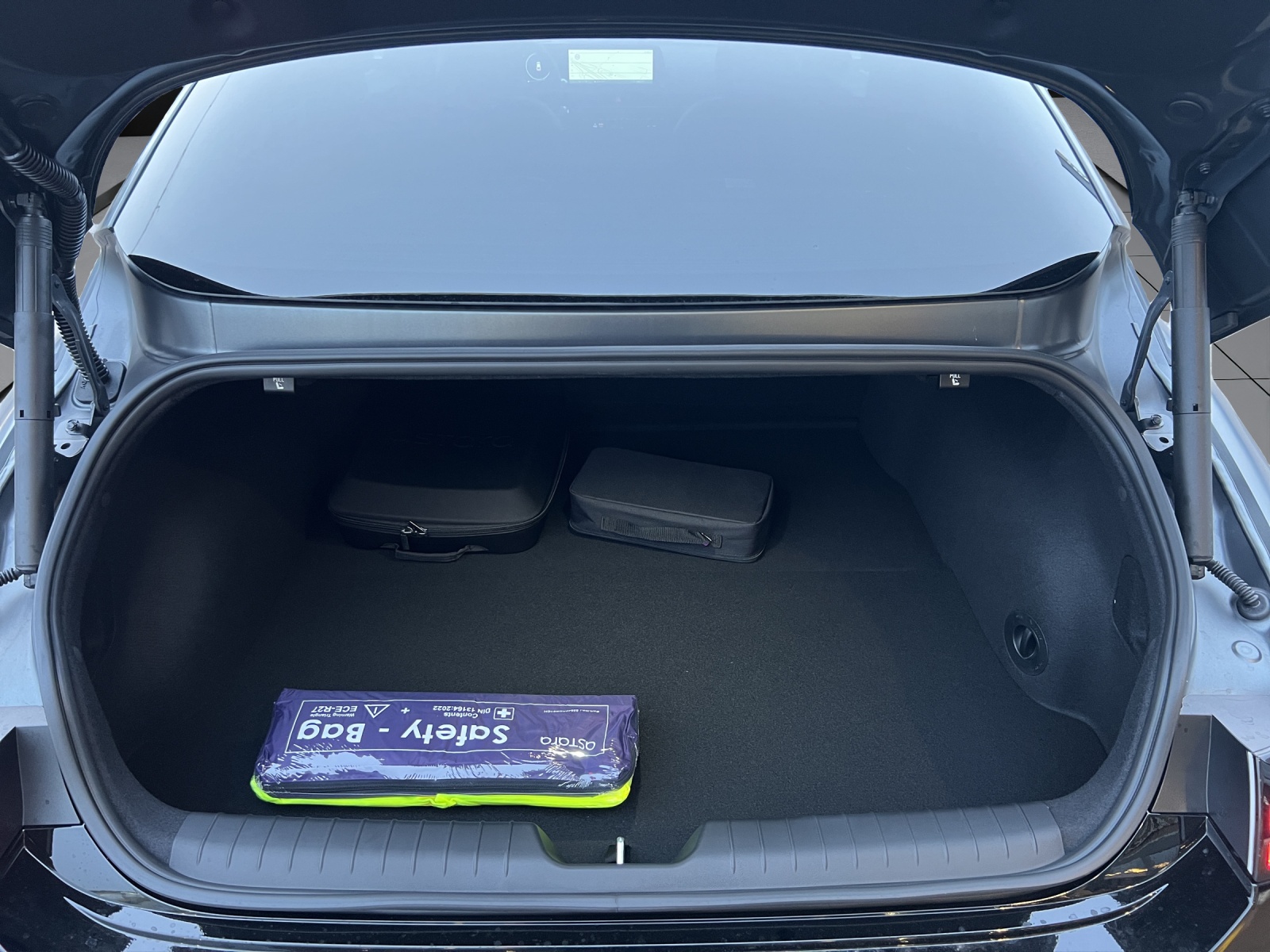 Image HYUNDAI IONIQ-6 Ioniq 6 84kWh N Line 4WD