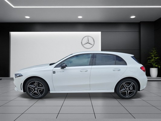 Image MERCEDES-BENZ A-250 A 250e AMG Line