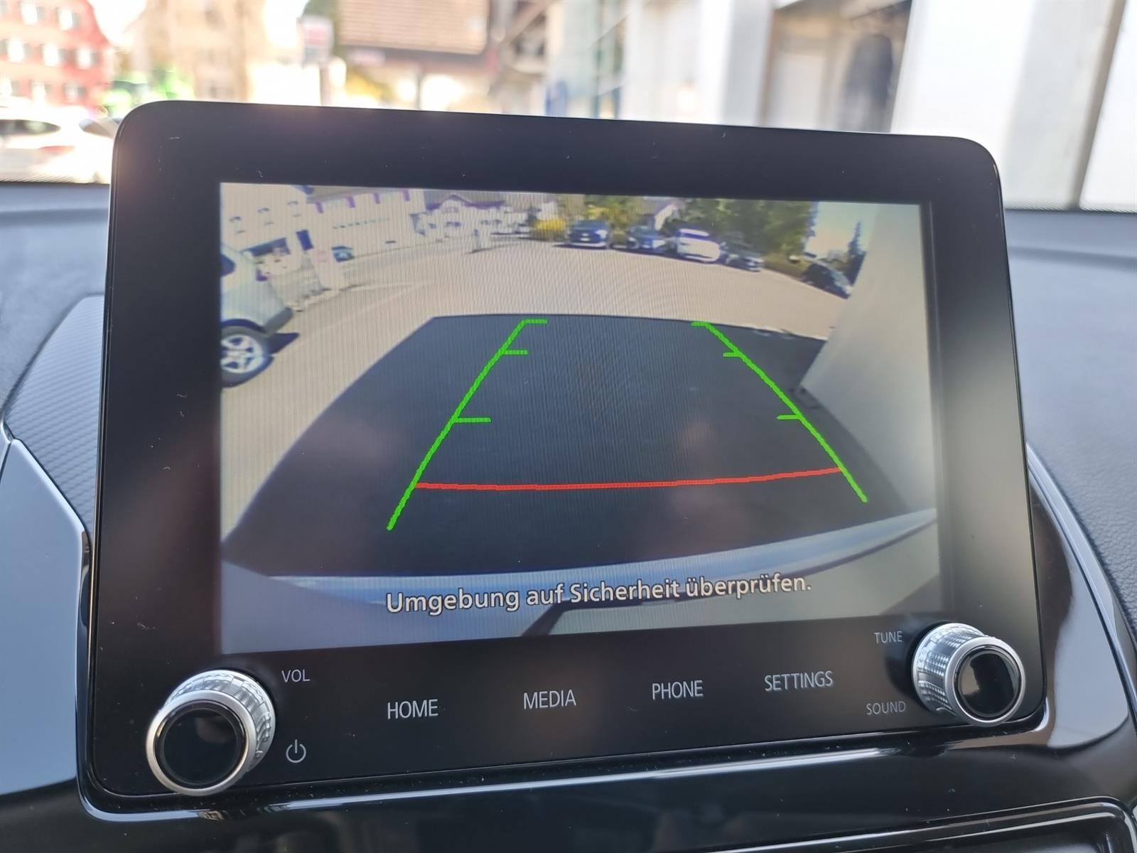 MITSUBISHI Eclipse Cross 2.4 PHEV Inform 4x4-image-7