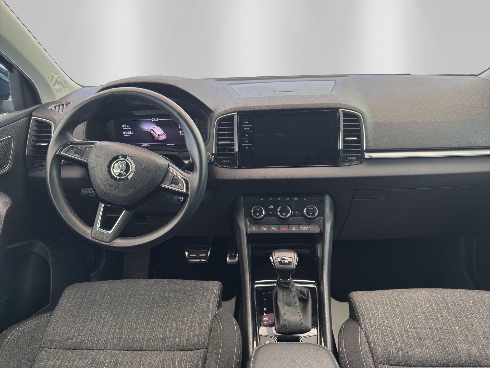 SKODA Karoq 1.5 TSI ACT Style DSG-image-8
