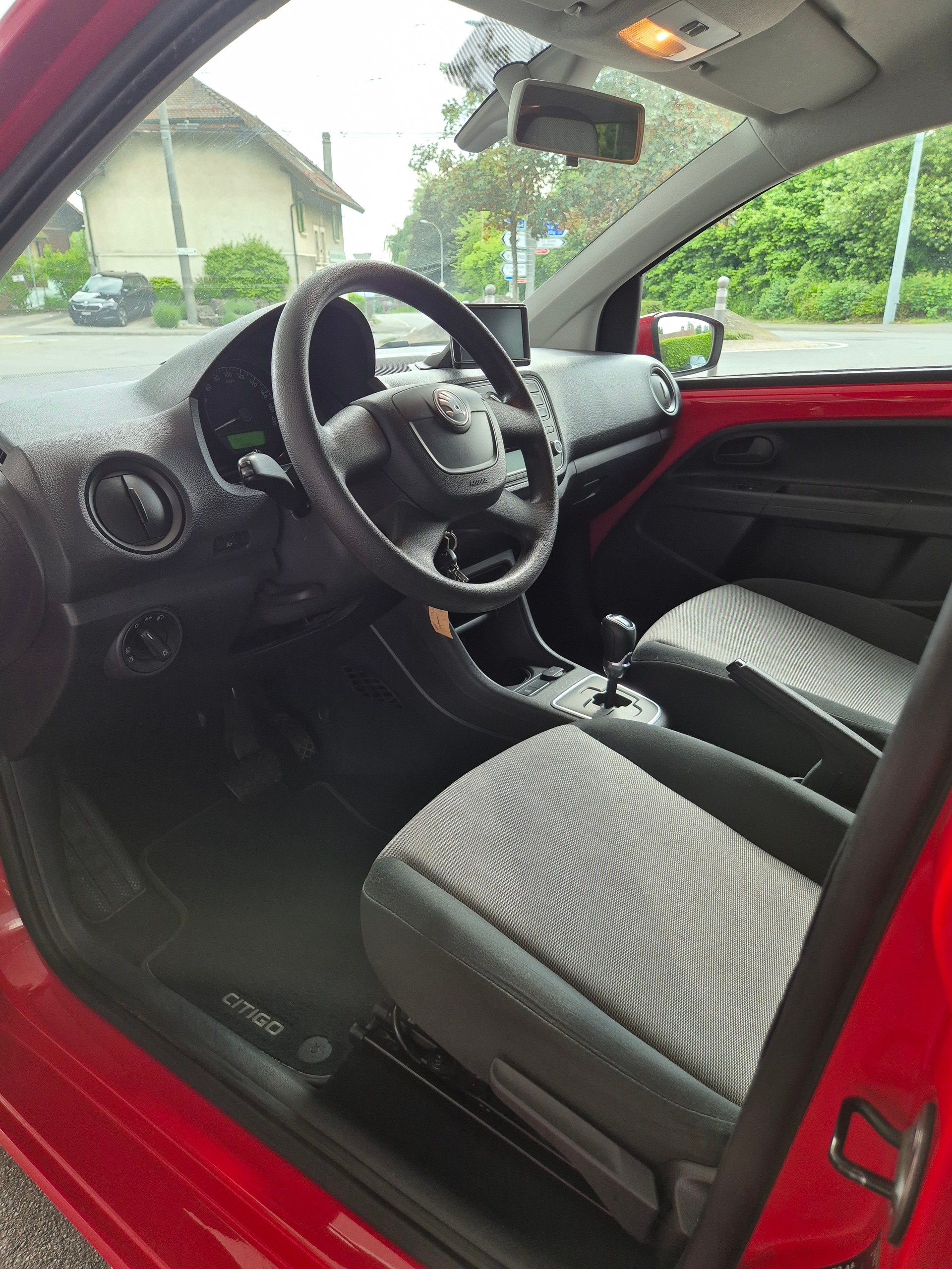 SKODA Citigo 1.0 Ambition ASG-image-8