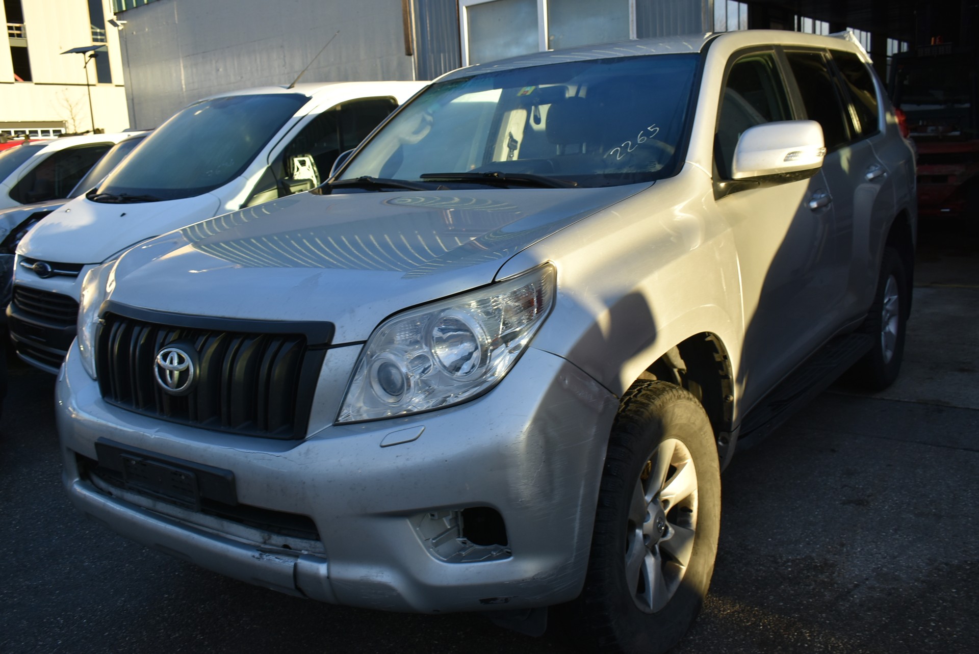 TOYOTA Land Cruiser 3.0 TD Linea Terra-image-10
