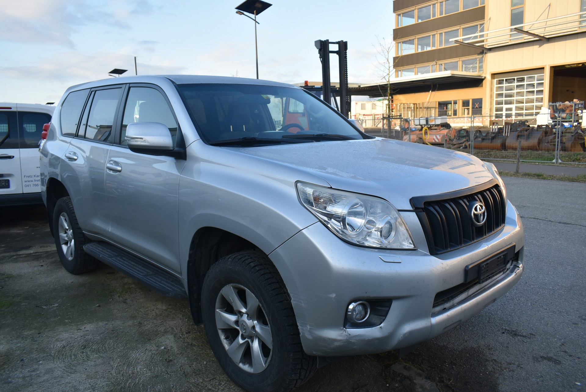 TOYOTA Land Cruiser 3.0 TD Linea Terra-image-14