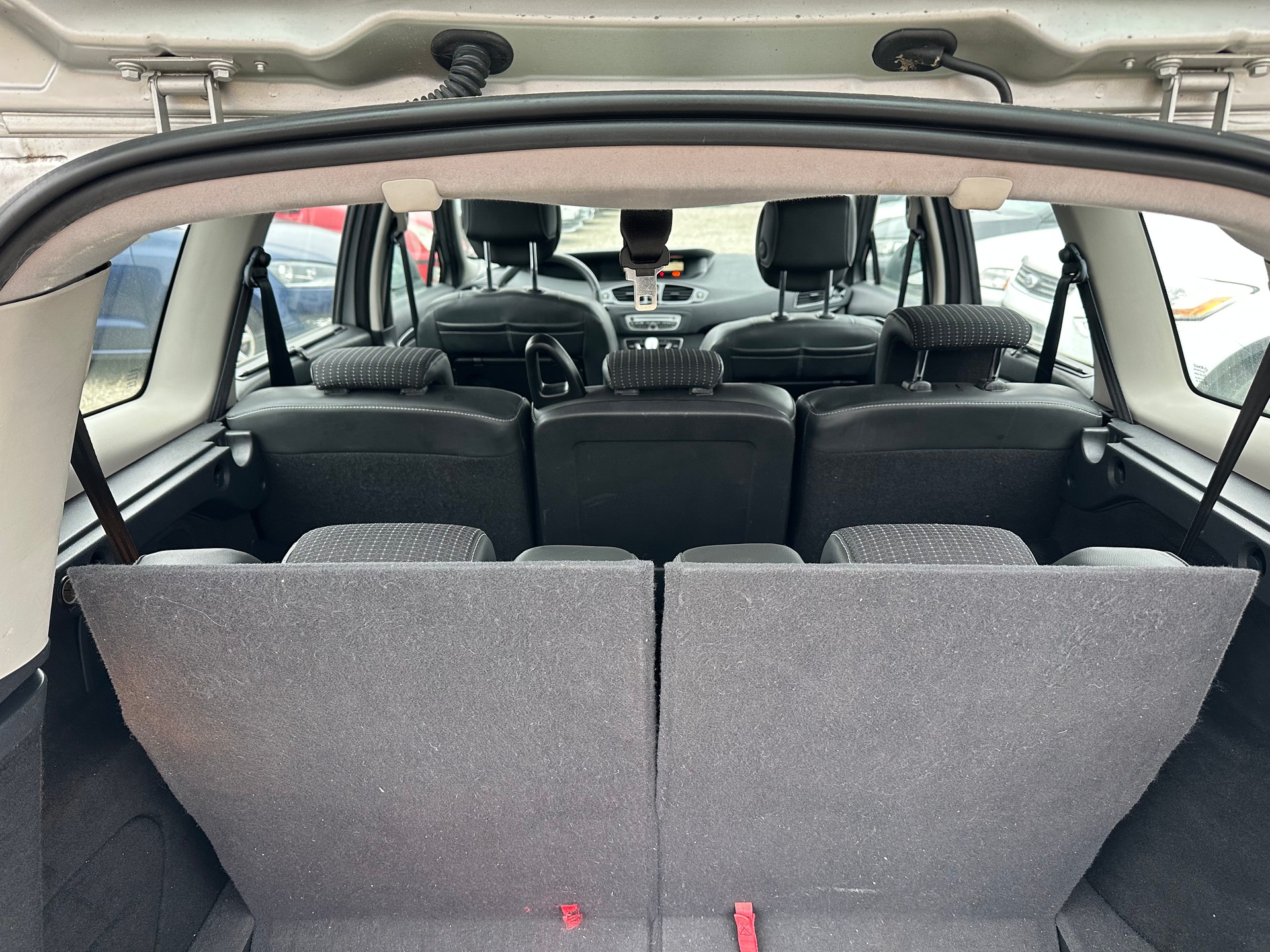 RENAULT Grand Scénic 1.5 dCi Expression EDC-image-7
