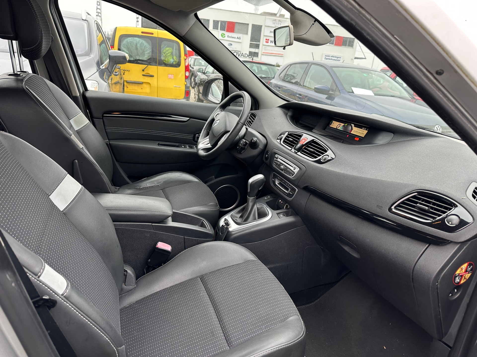 RENAULT Grand Scénic 1.5 dCi Expression EDC-image-4