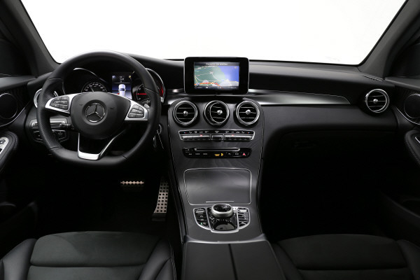 Image MERCEDES-BENZ GLC-250 GLC 250 AMG Line 4Matic