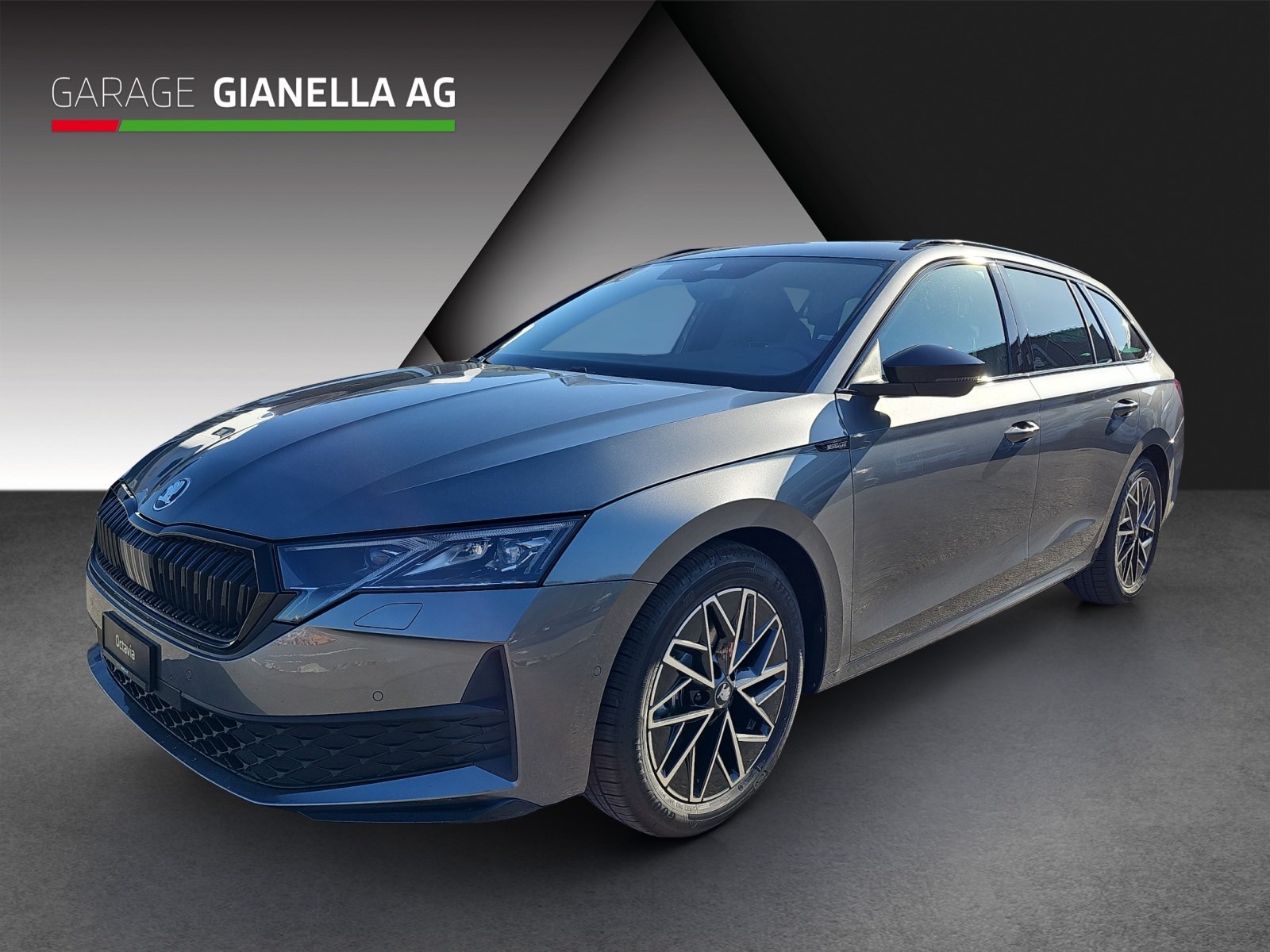 SKODA Octavia Combi 2.0 TSI DSG Dynamic 4x4