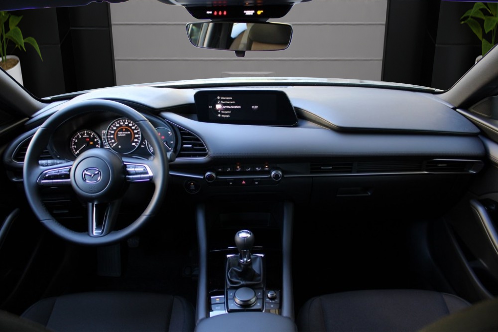 MAZDA 3 Hatchback SKYACTIV-G M Hybrid 140 Centre Line Automat-image-7