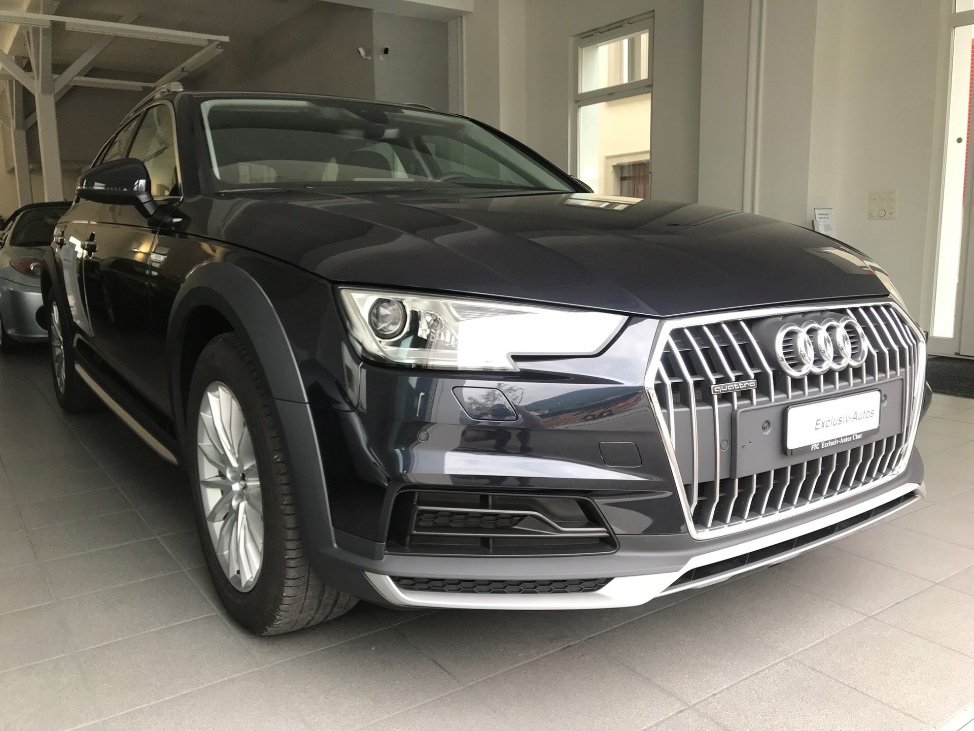 AUDI A4 allroad 2.0 TDI quattro S-tronic-image-0