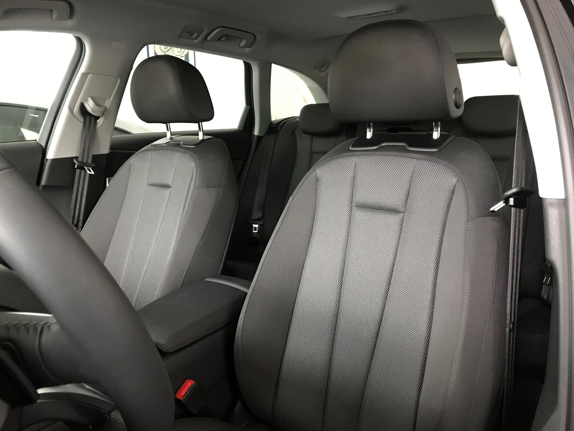 AUDI A4 allroad 2.0 TDI quattro S-tronic-image-11