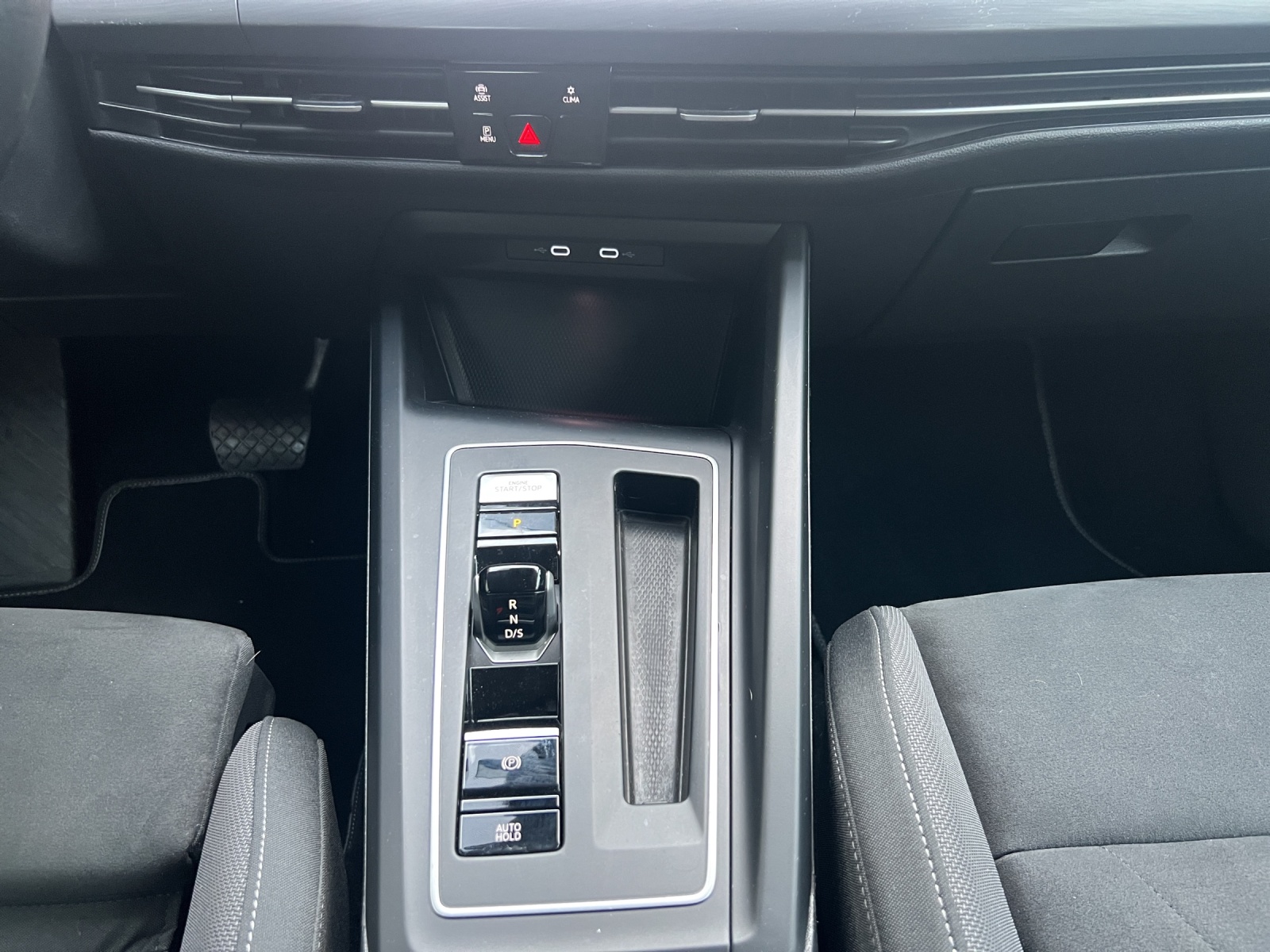 Image VW GOLF Golf 1.5 eTSI mHEV ACT First Edition DSG