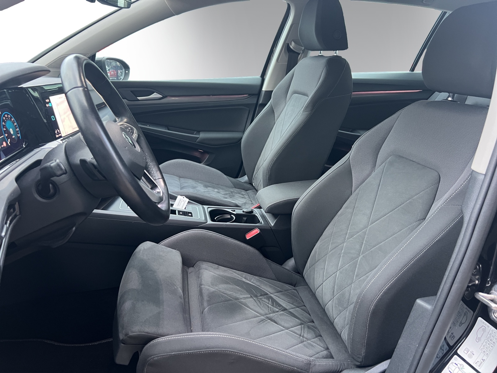 Image VW GOLF Golf 1.5 eTSI mHEV ACT First Edition DSG