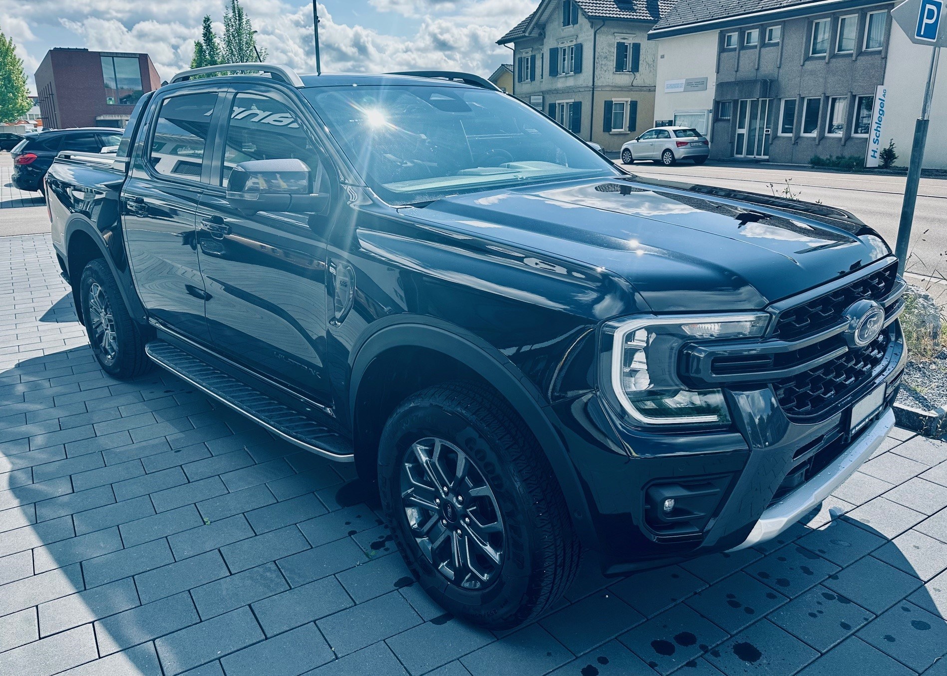 FORD Ranger DKab.Pick-up 3.0 EcoBlu Wildtrak-showroom-element-1