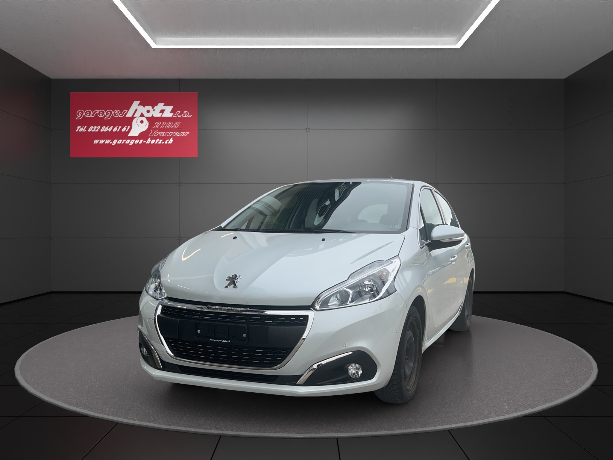 PEUGEOT 208 1.2 PureTech Allure (Limousine)