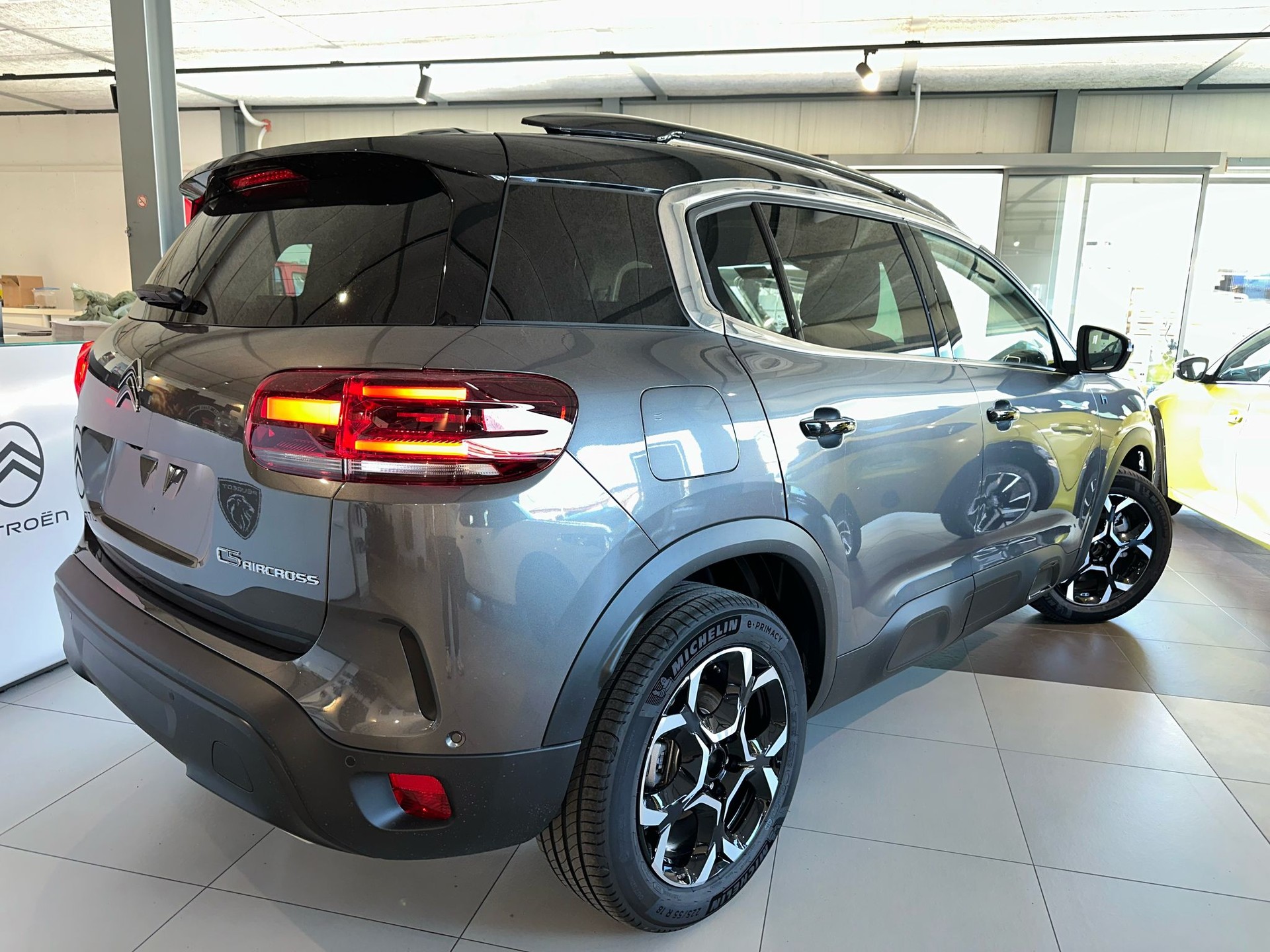CITROEN C5 Aircross 1.6 PHEV 225 Max-showroom-element-2