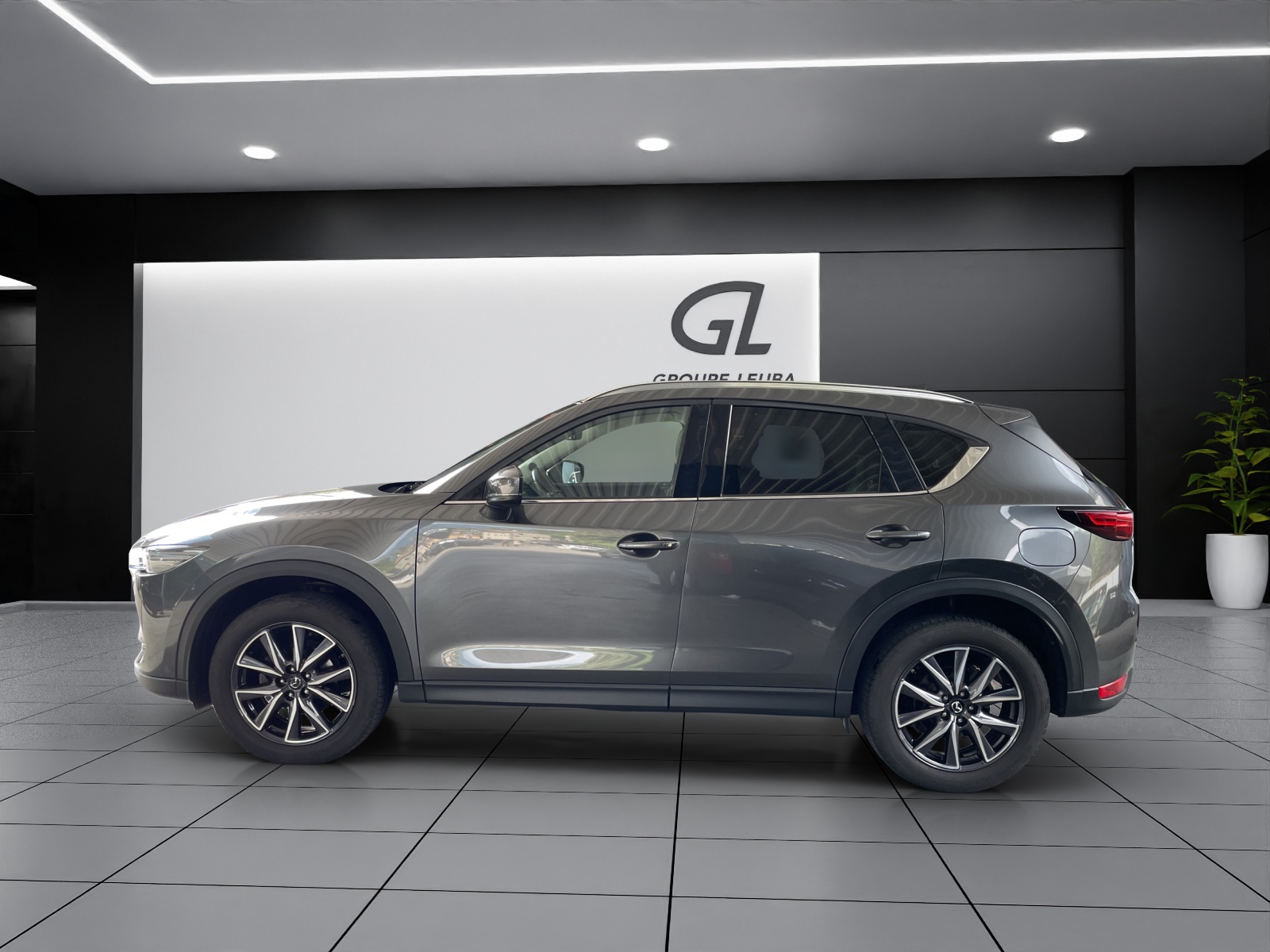 MAZDA CX-5 SKYACTIV-G 194 Revolution AWD Automat-showroom-element-2