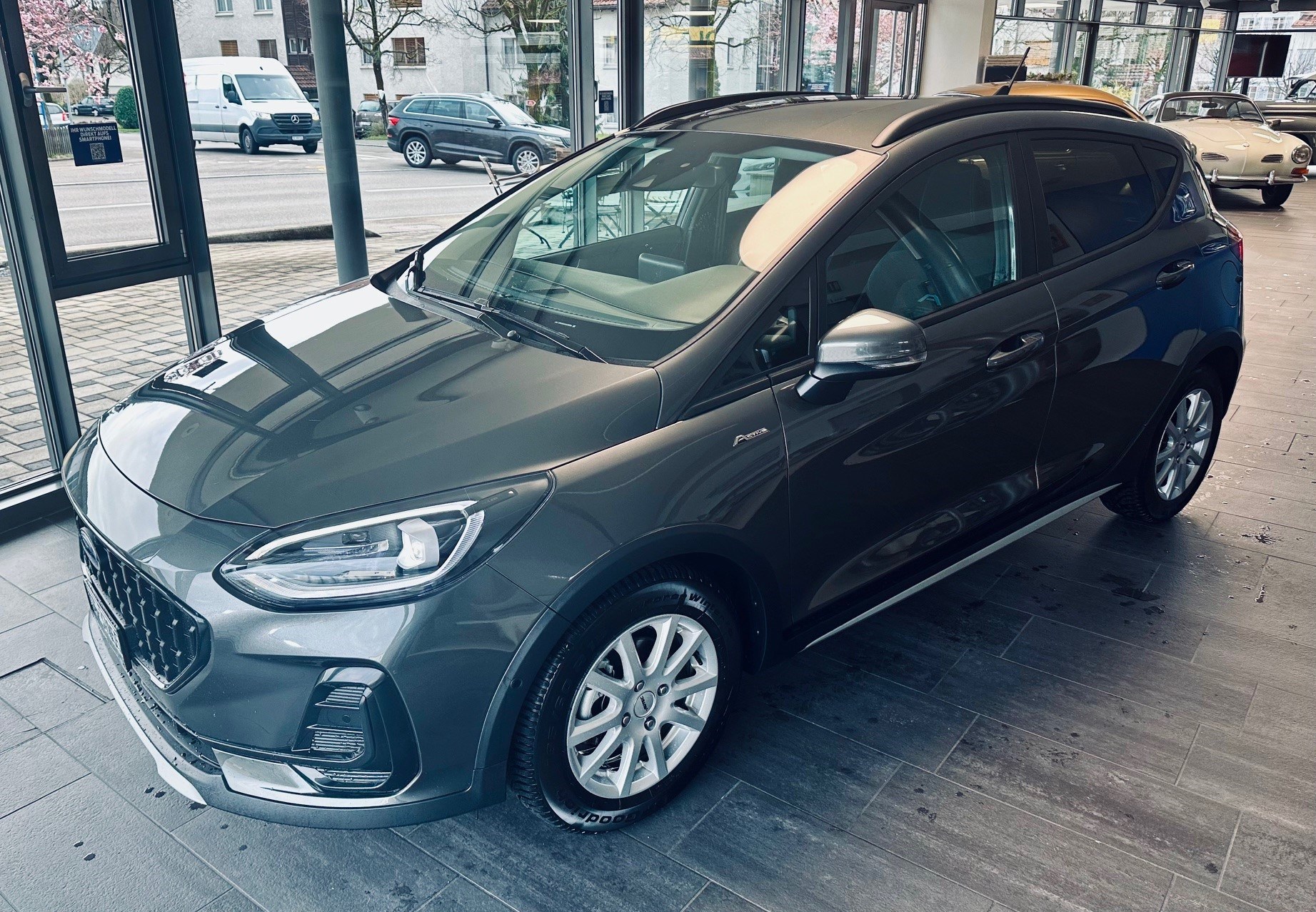 FORD Fiesta 1.0 EcoB Hybrid Active-showroom-element-1