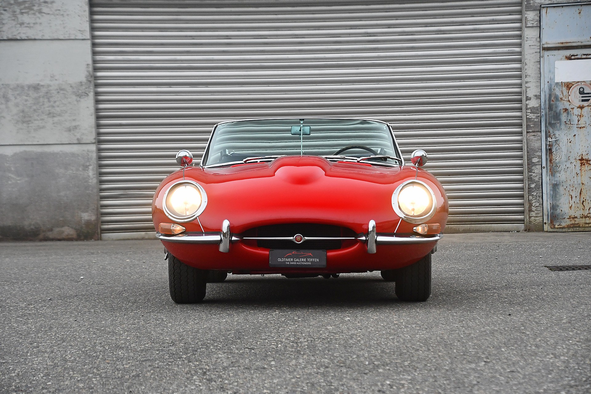 JAGUAR E-Type Series 1 3.8-litre Flat Floor Roadster-image-1