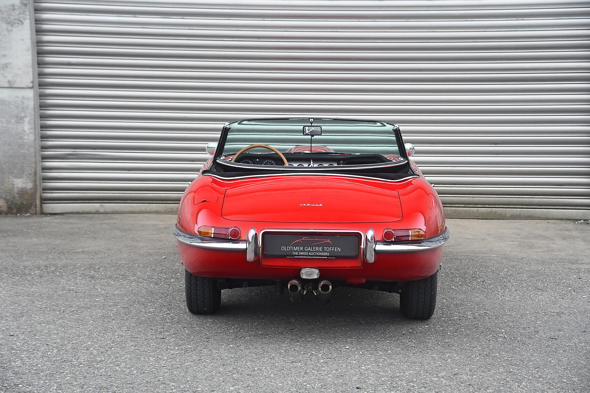 JAGUAR E-Type Series 1 3.8-litre Flat Floor Roadster-image-12