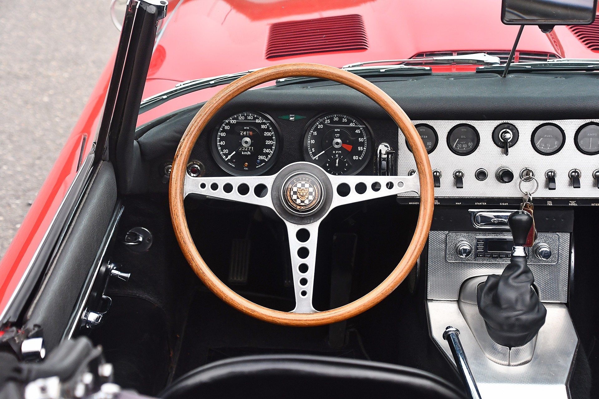 JAGUAR E-Type Series 1 3.8-litre Flat Floor Roadster-image-9