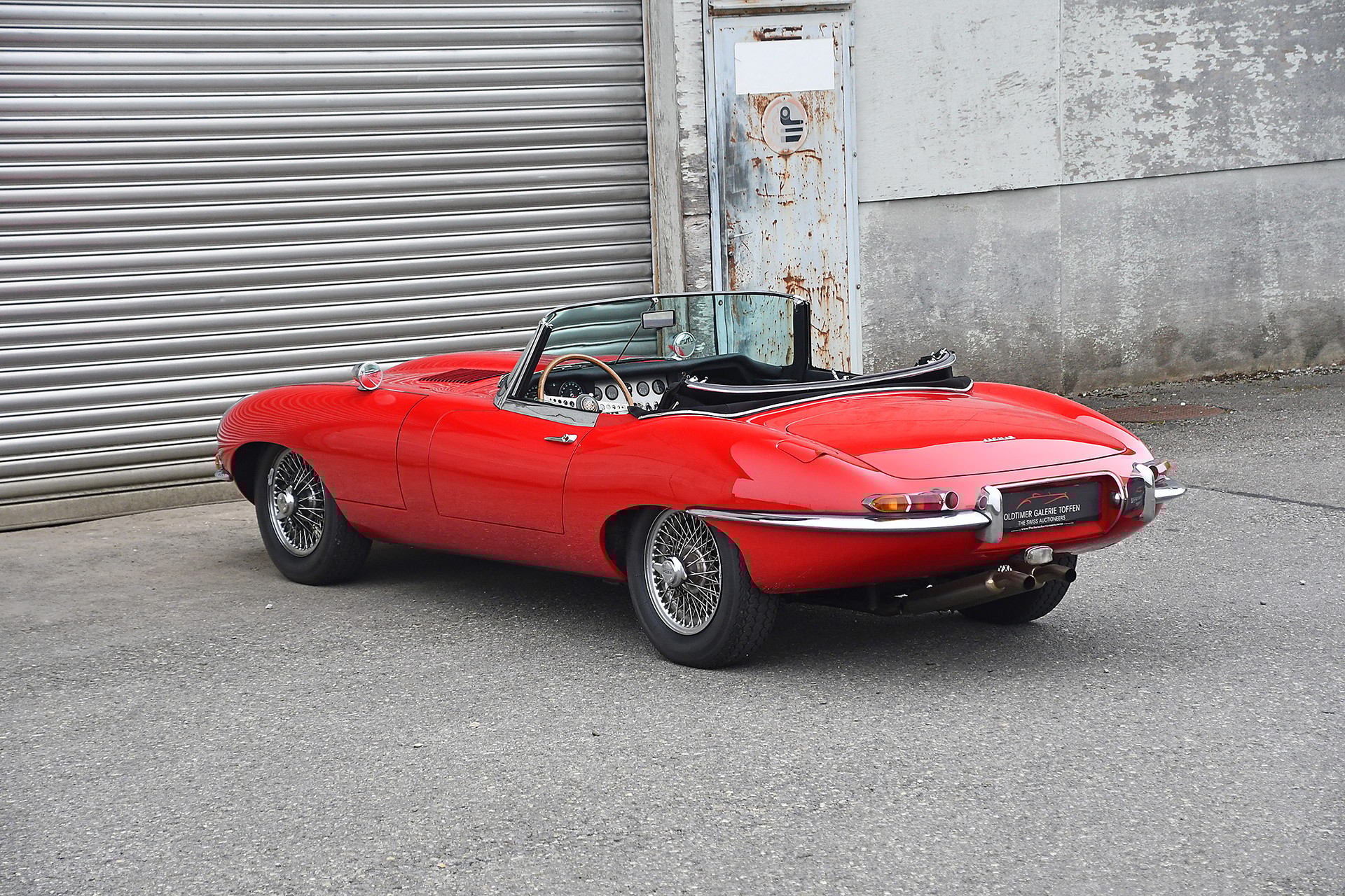 JAGUAR E-Type Series 1 3.8-litre Flat Floor Roadster-image-15