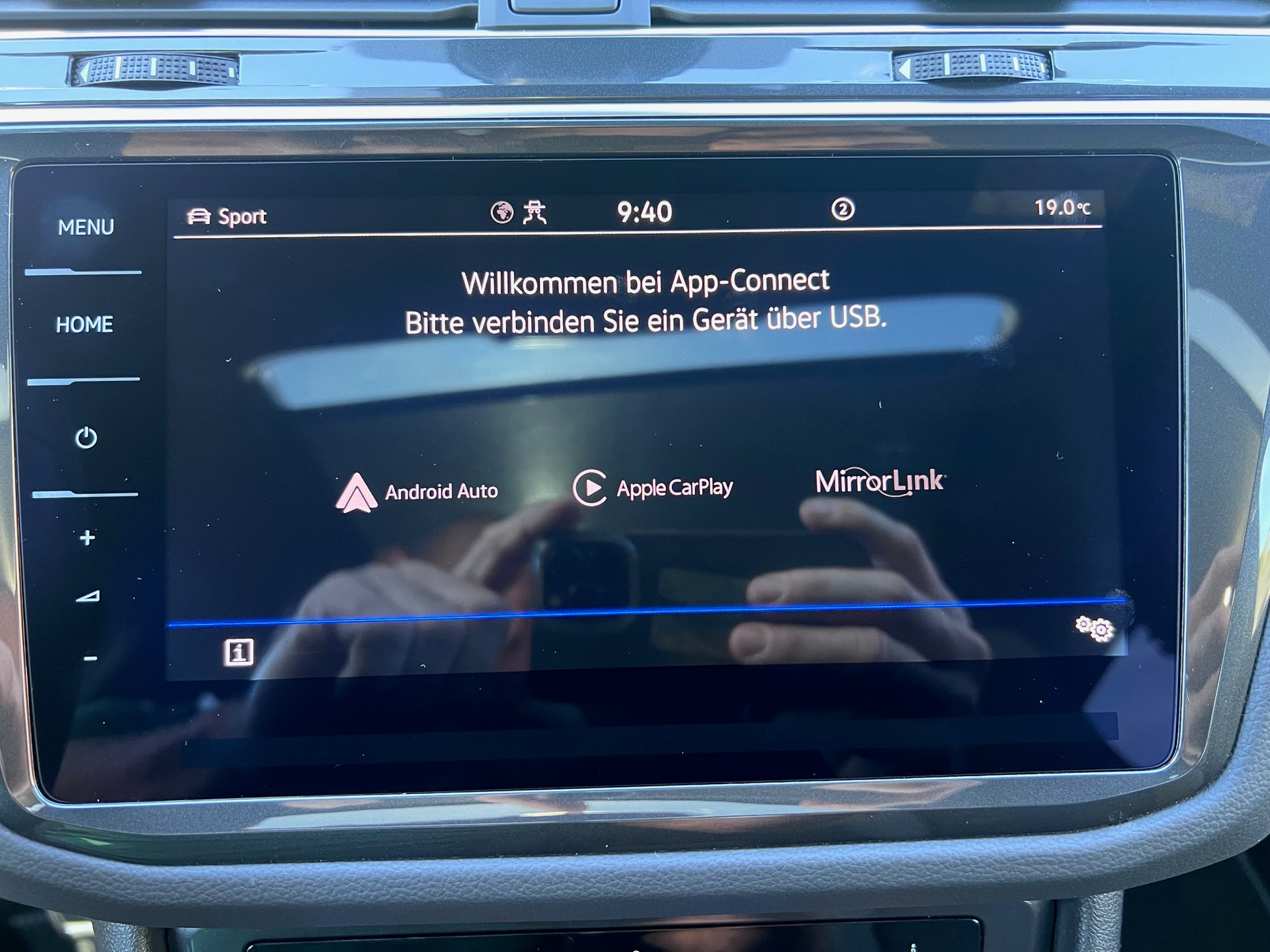 VW Tiguan 2.0TSI R 4Motion DSG-image-10