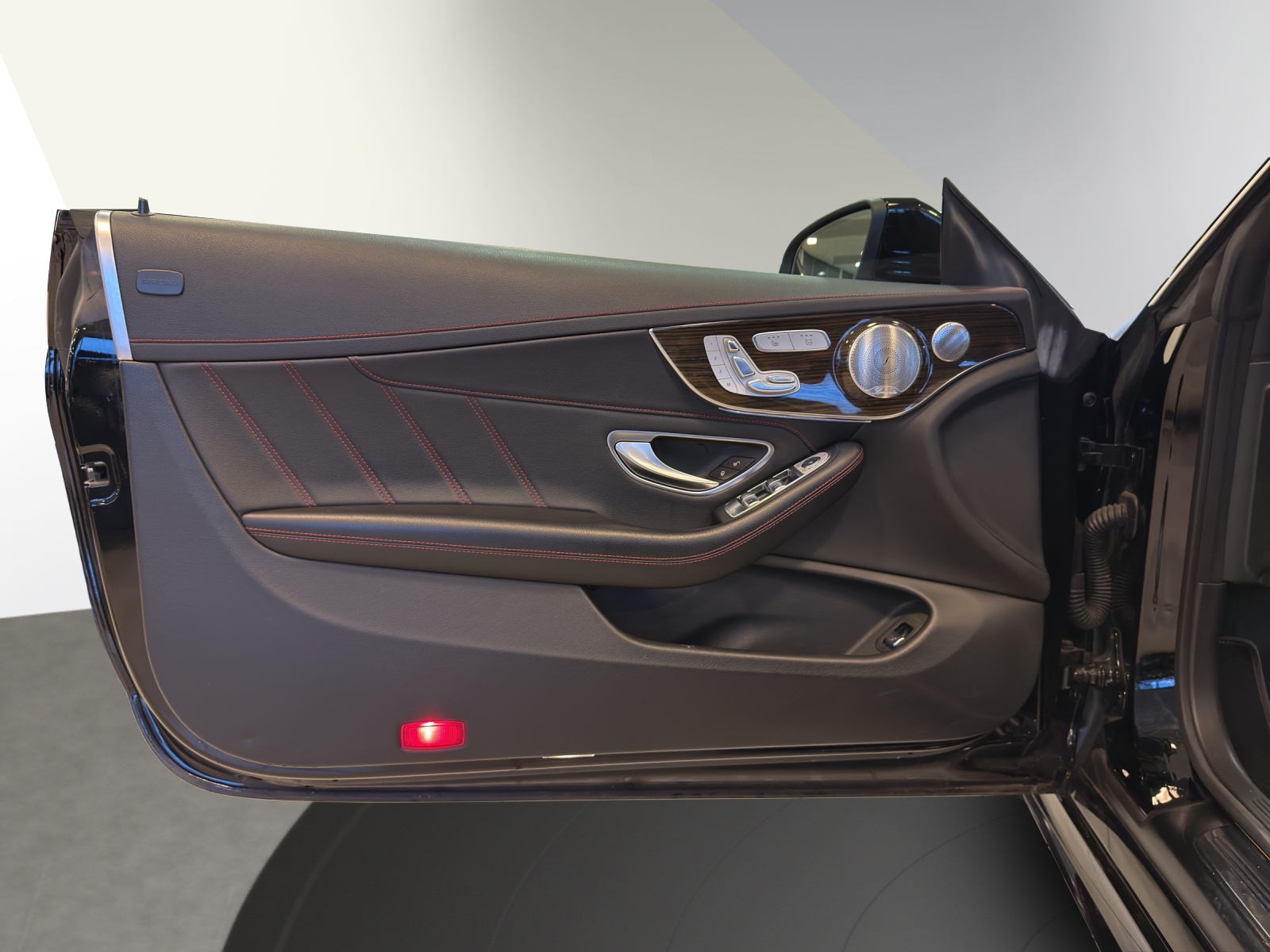 Image MERCEDES-BENZ C-43-AMG C 43 Cabriolet AMG 4Matic 9G-Tronic