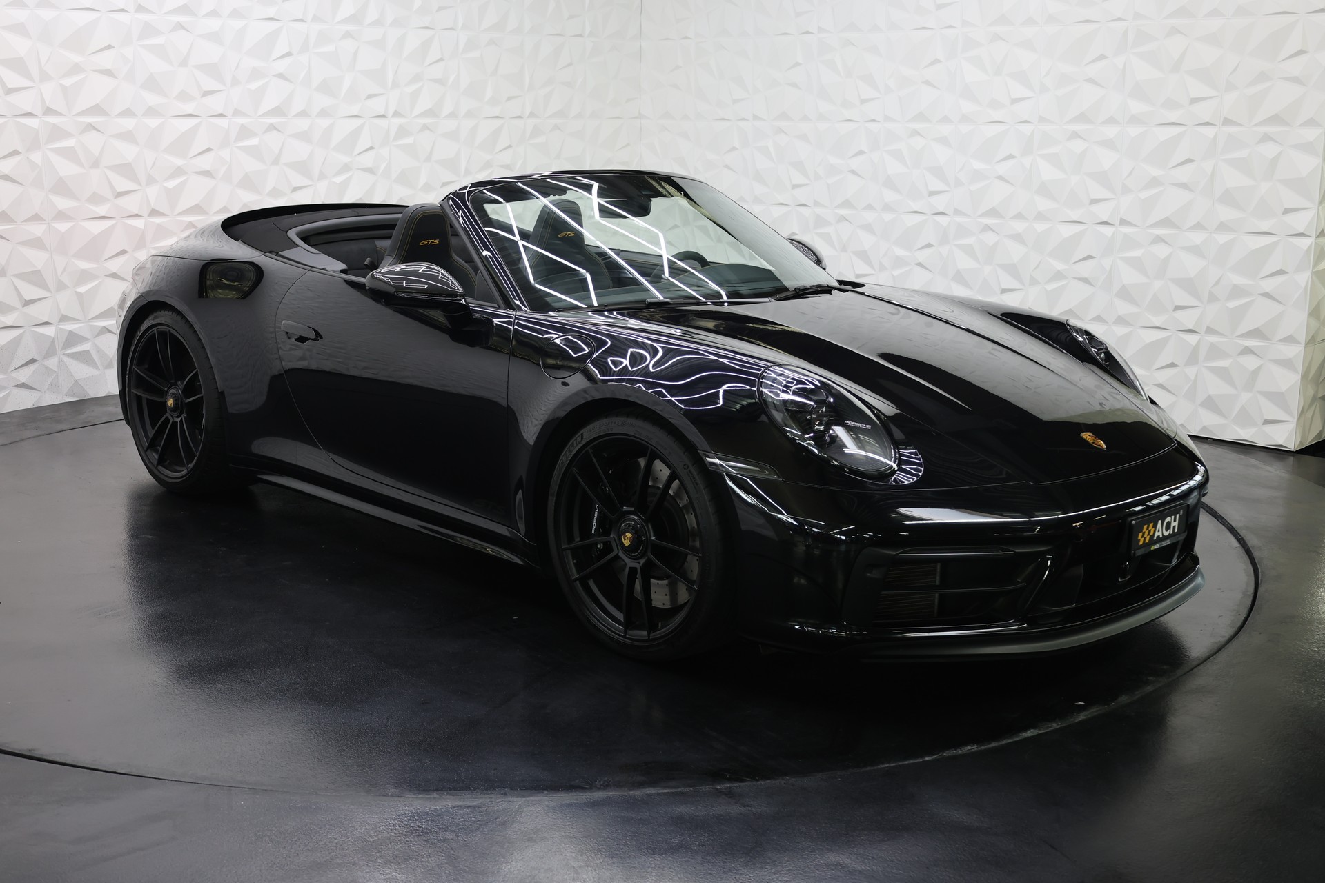 PORSCHE 911 Cabriolet 3.0 Carrera 4 GTS PDK