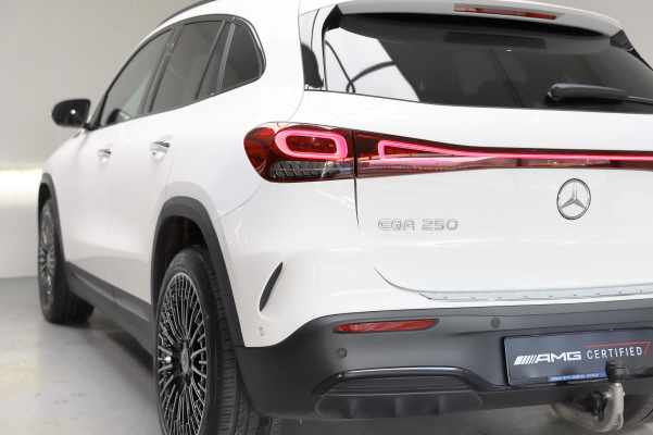 Image MERCEDES-BENZ EQA-250 EQA 250 AMG Line AMG Line