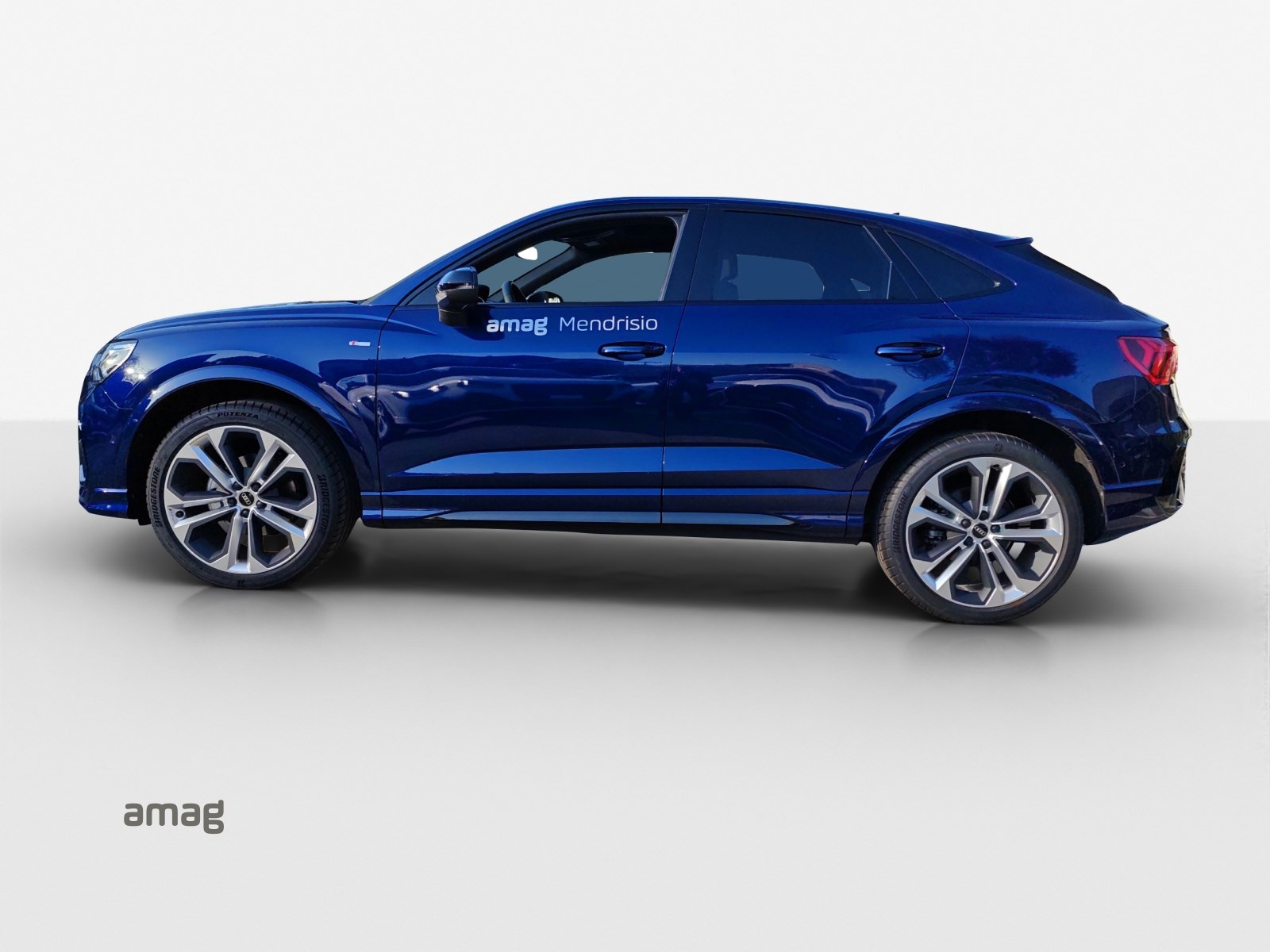 AUDI Q3 Sportback 35 TFSI S line-showroom-element-1