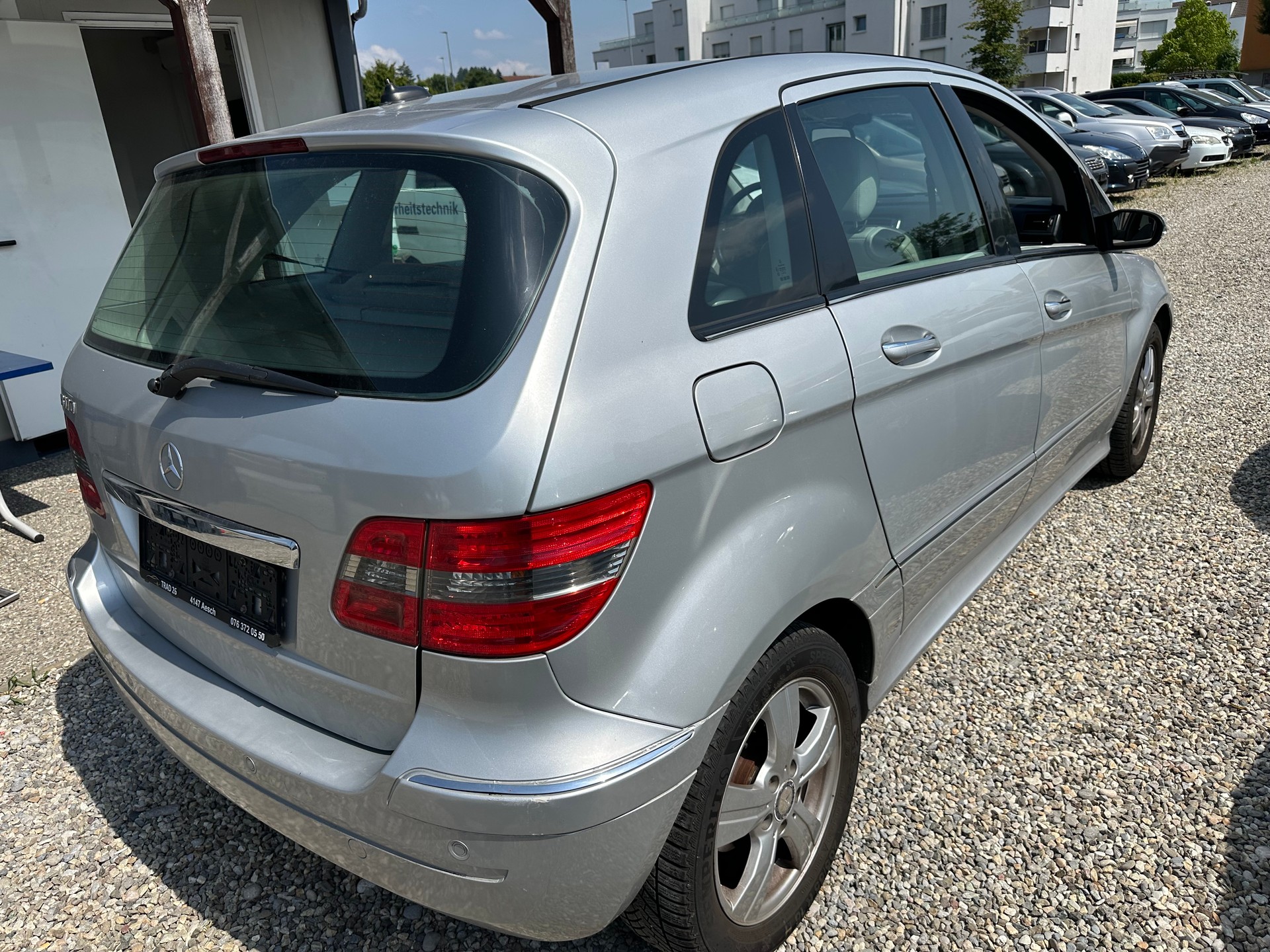 MERCEDES-BENZ B 170-image-3