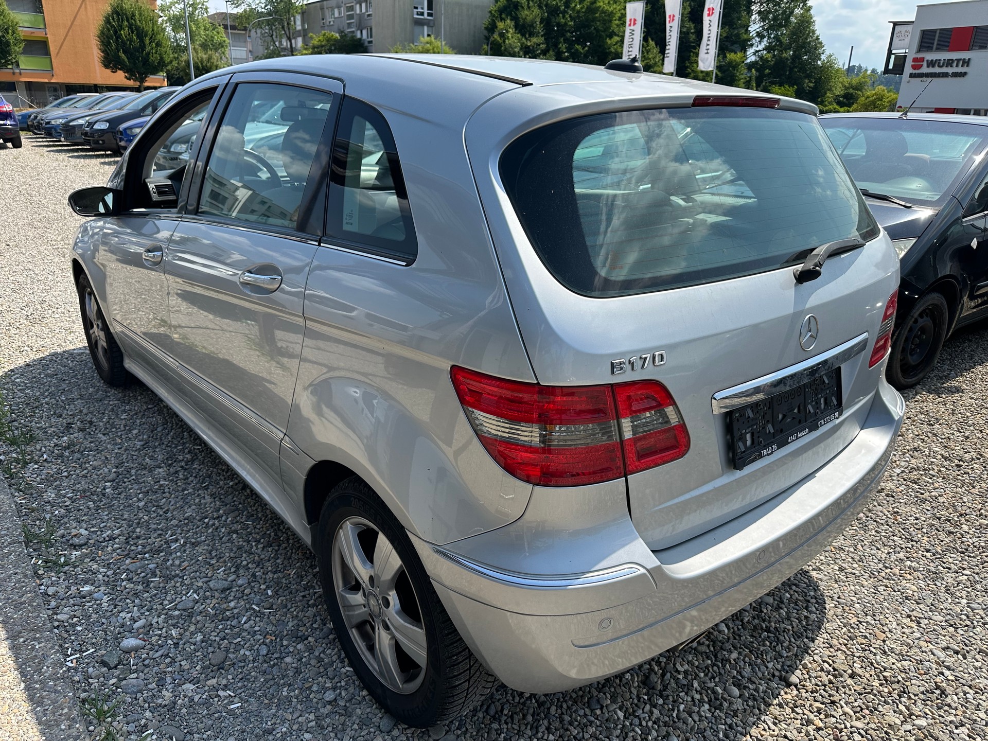 MERCEDES-BENZ B 170-image-2