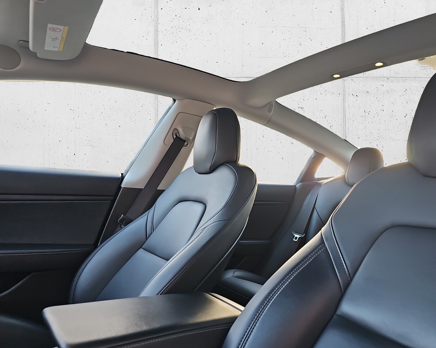 TESLA Model 3 Long Range Dual Motor AWD-image-12