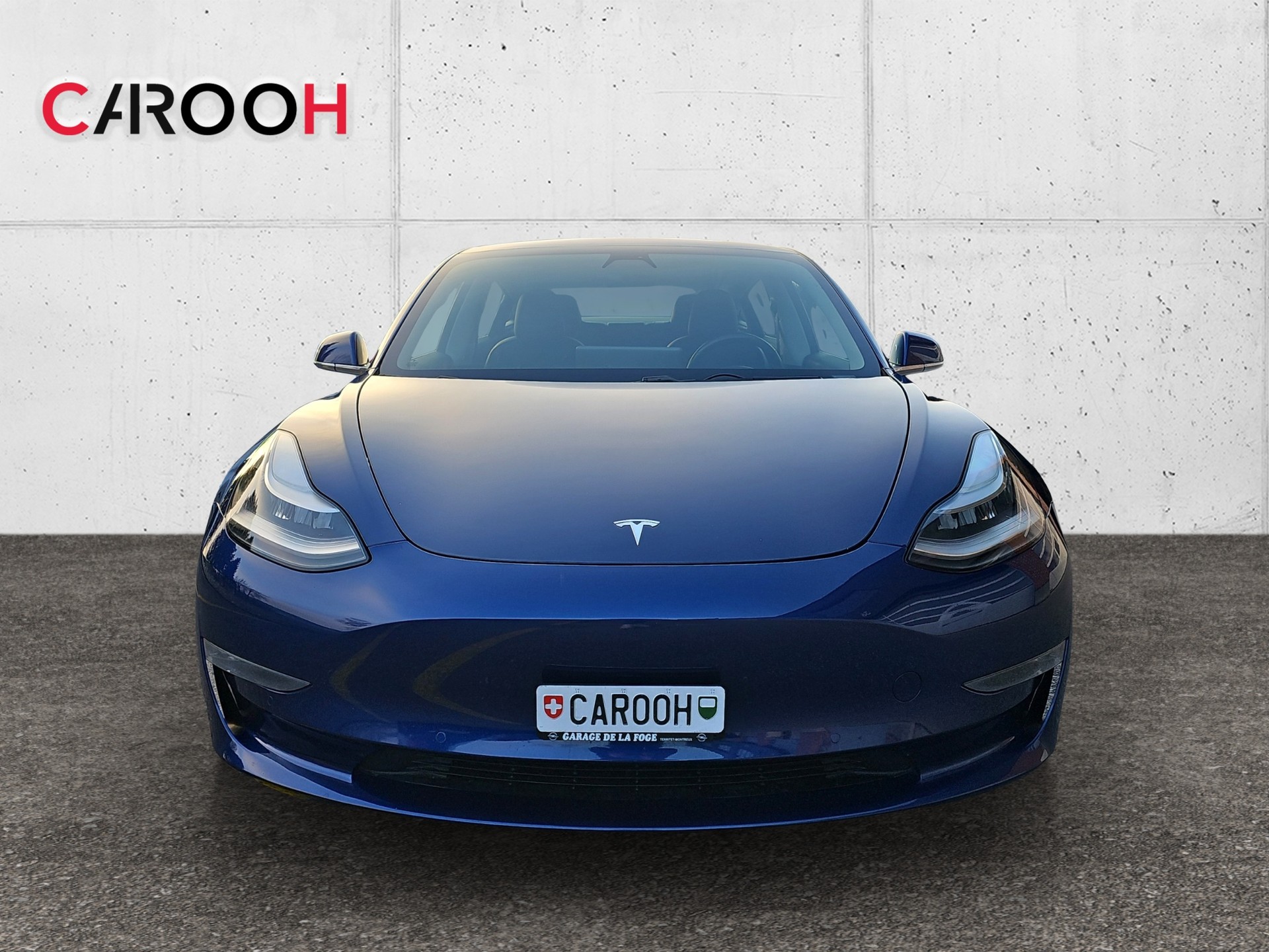 TESLA Model 3 Long Range Dual Motor AWD-showroom-element-1