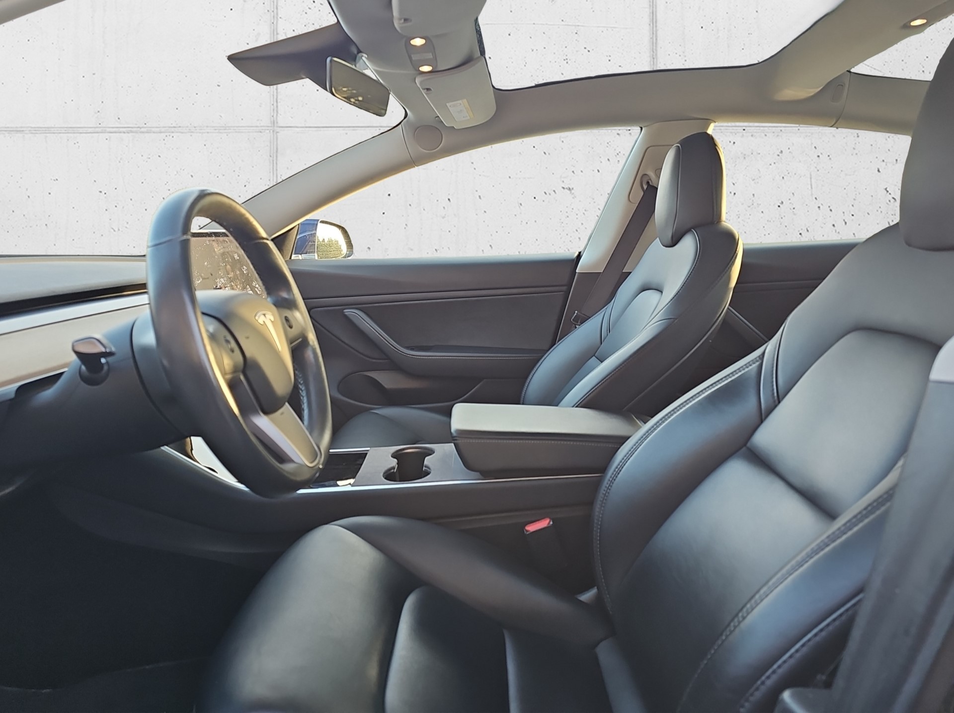 TESLA Model 3 Long Range Dual Motor AWD-image-10
