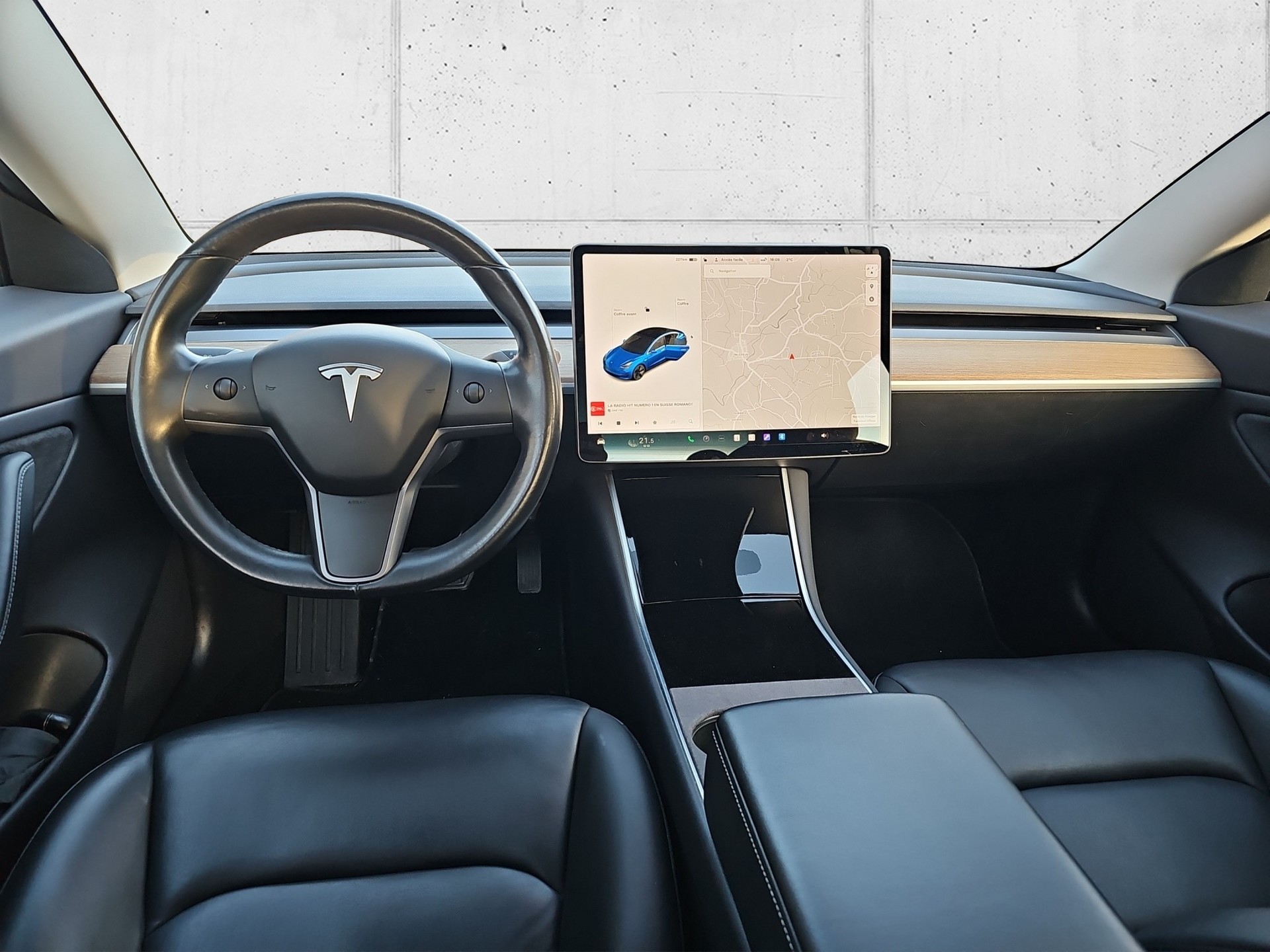 TESLA Model 3 Long Range Dual Motor AWD-image-14
