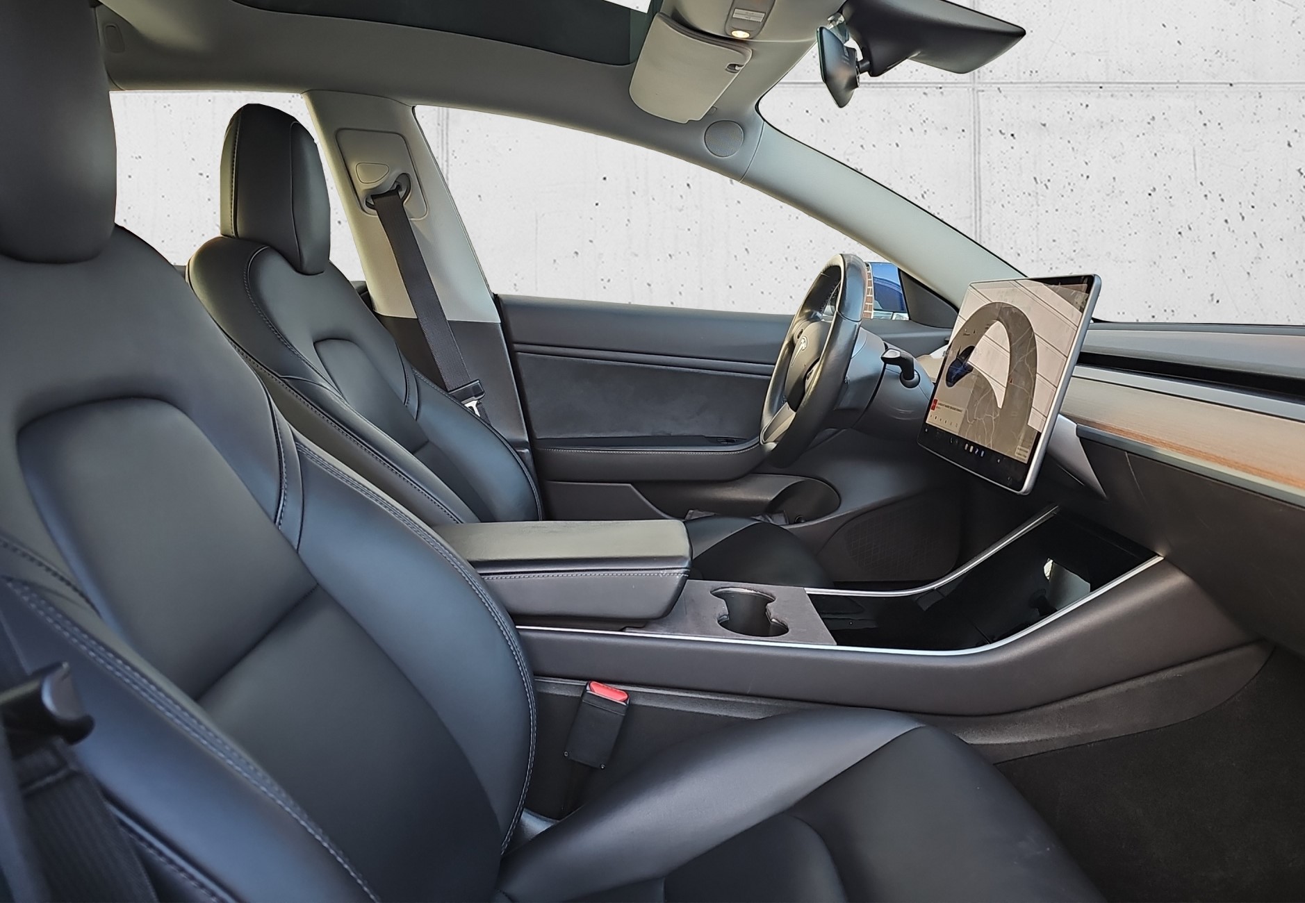 TESLA Model 3 Long Range Dual Motor AWD-image-19