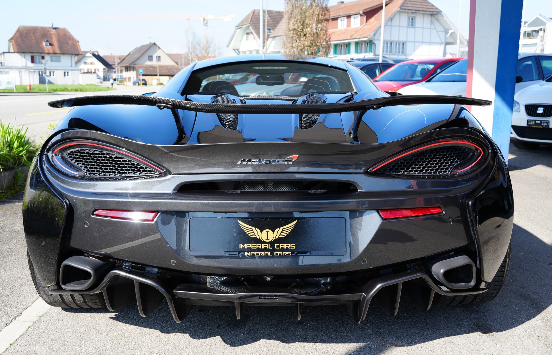 McLAREN 570S Coupé 3.8 V8 SSG-image-4