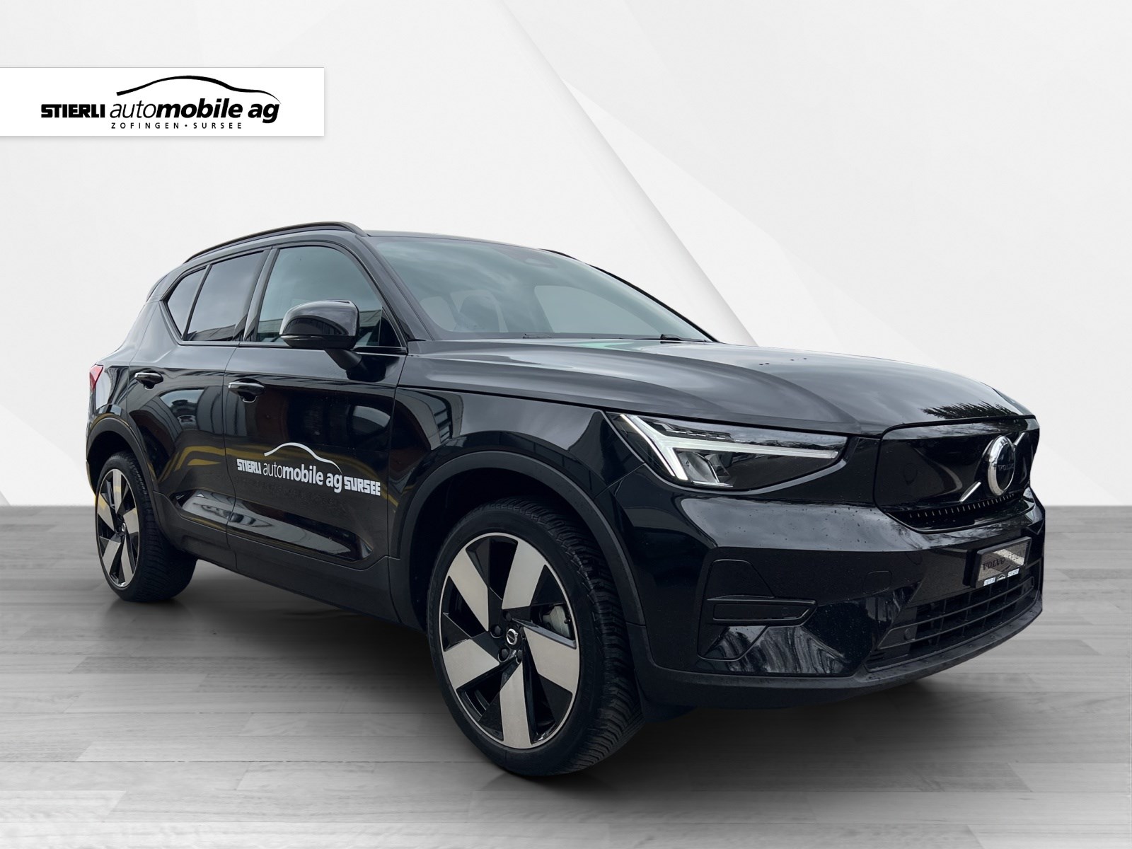 VOLVO XC40 E80 Twin Plus AWD-showroom-element-2