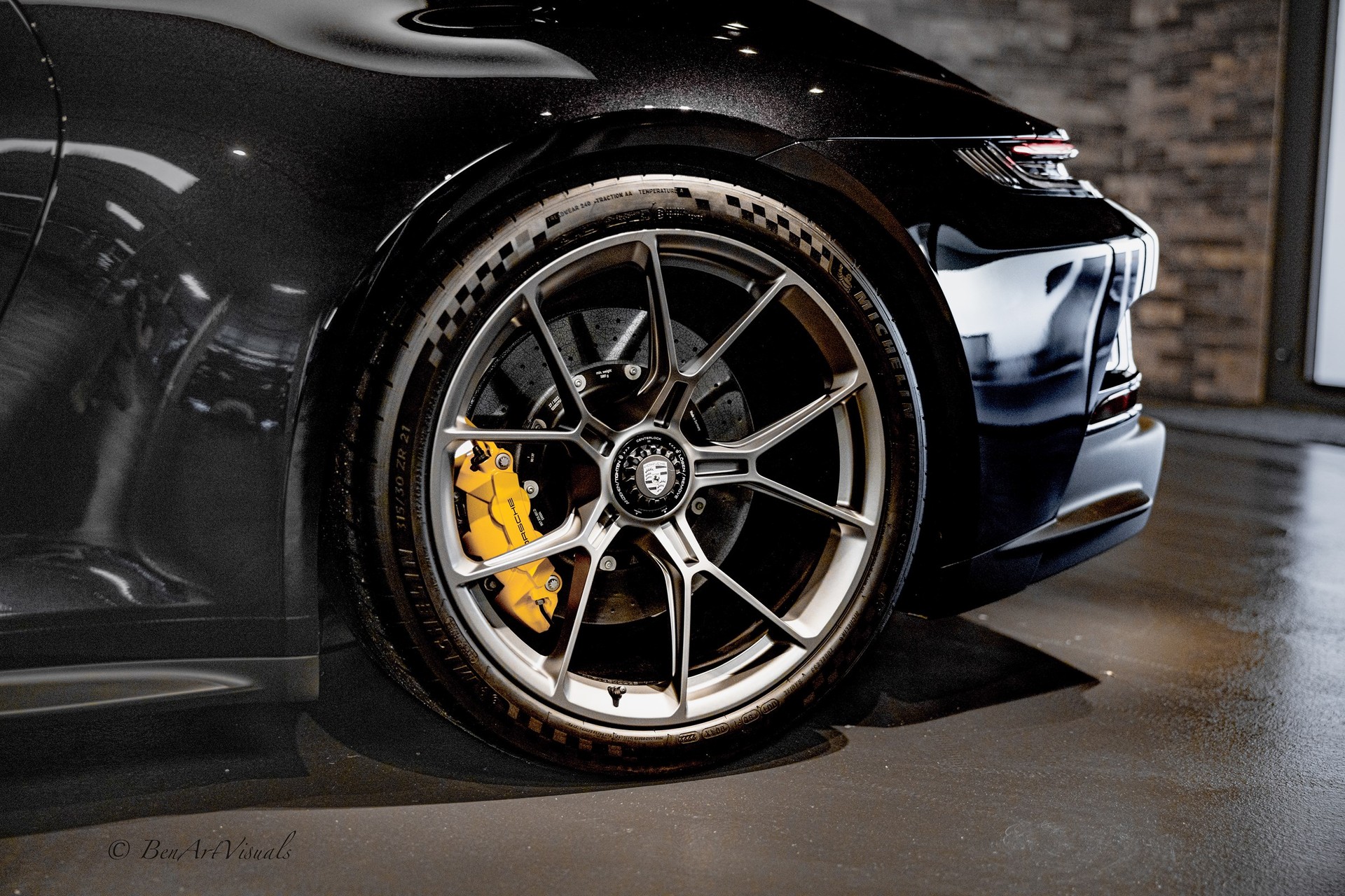 PORSCHE 911 GT3 Touring PDK-image-6