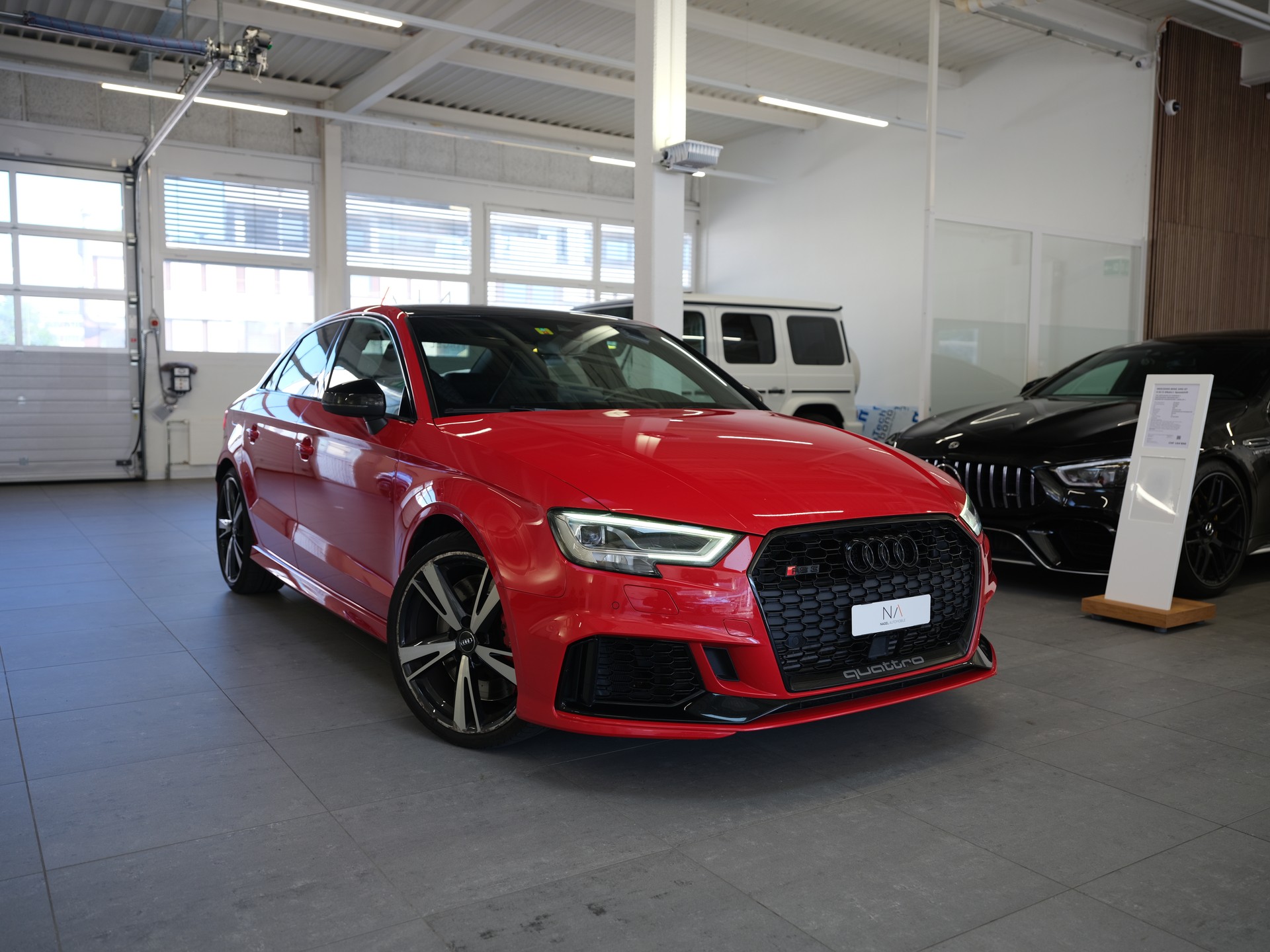 AUDI RS3 Limousine 2.5 TSI quattro S-tronic-image-0