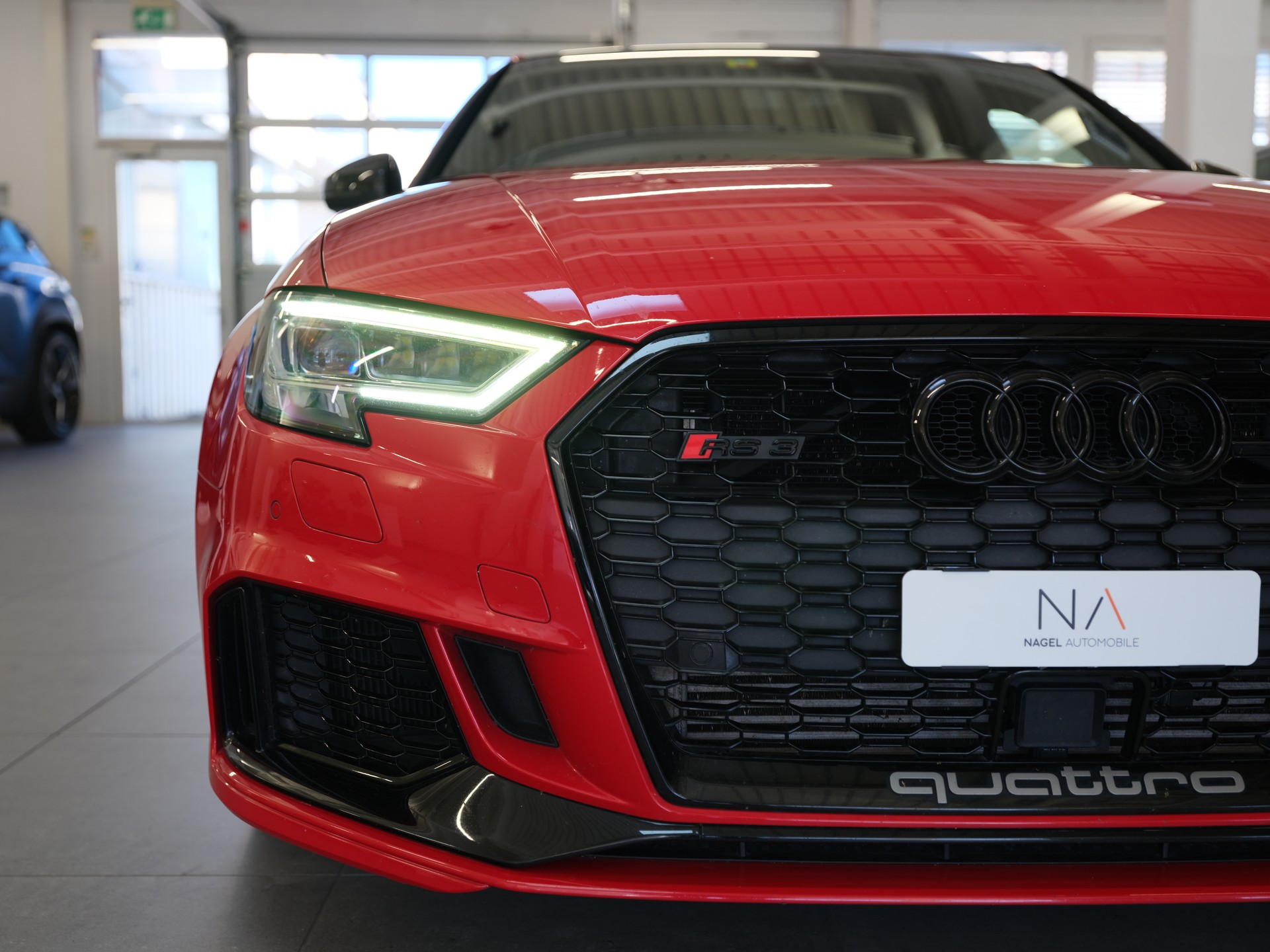 AUDI RS3 Limousine 2.5 TSI quattro S-tronic-image-8